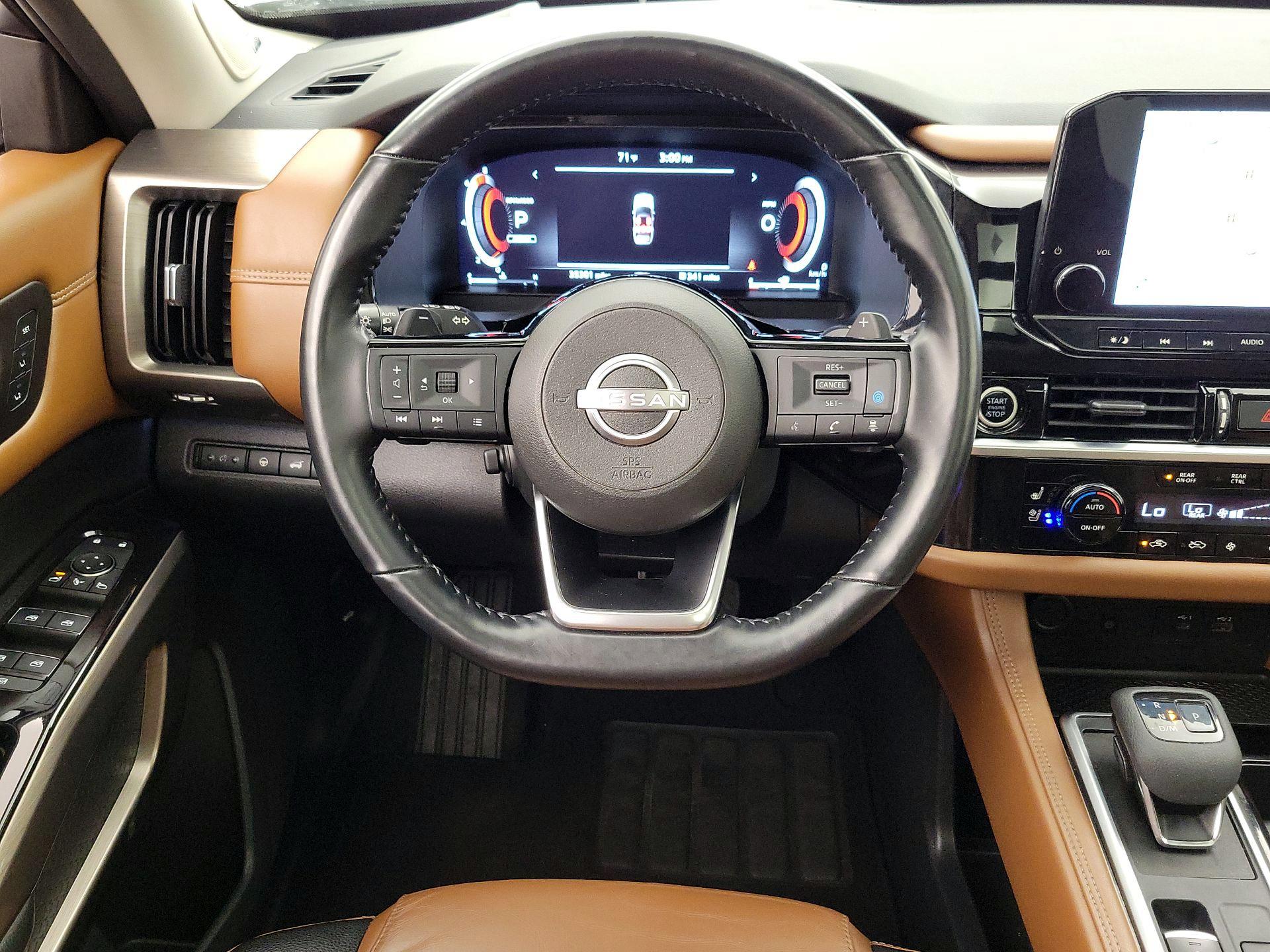 Thumbnail: 2022 Nissan Pathfinder - 10