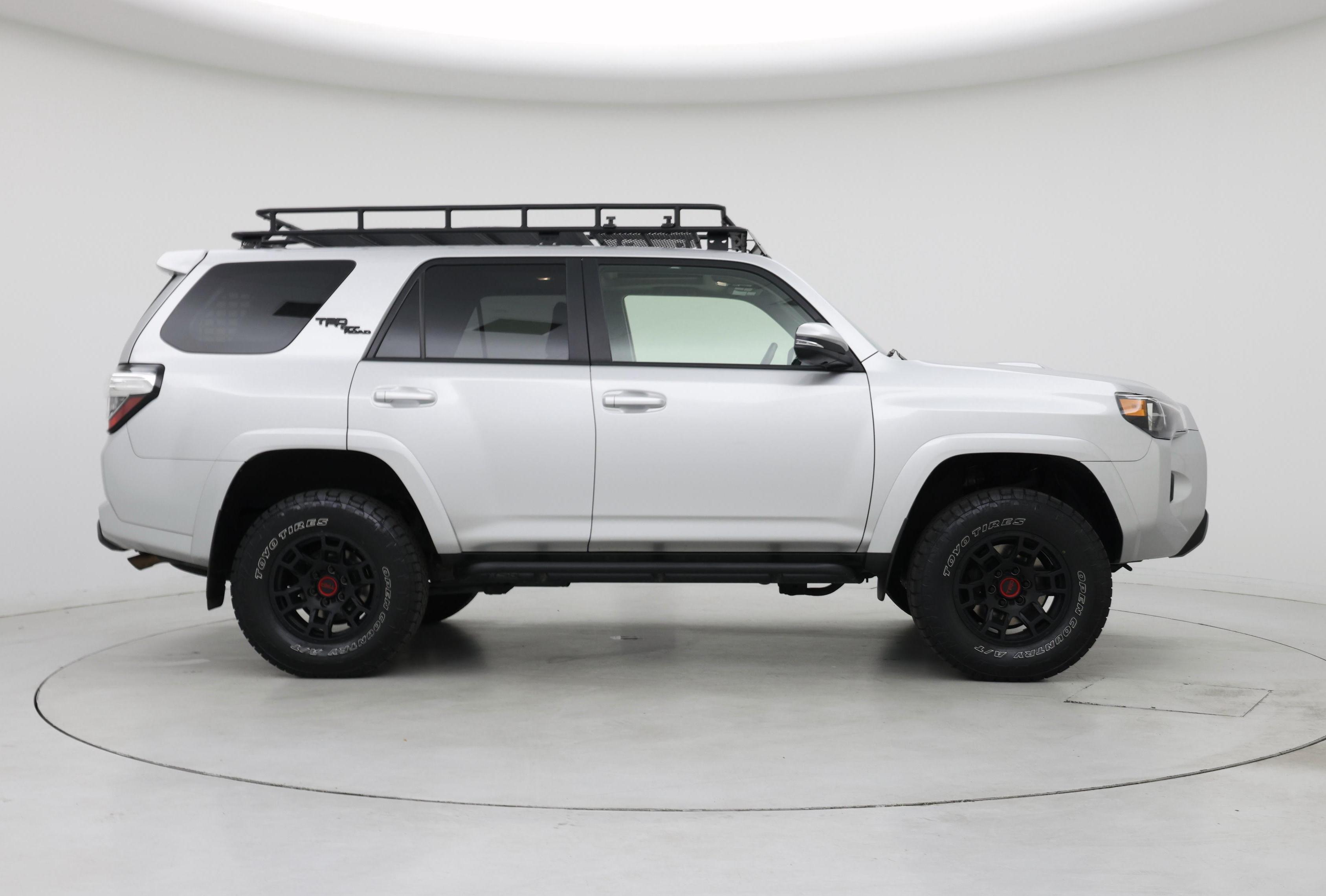 Thumbnail: 2022 Toyota 4Runner - 7