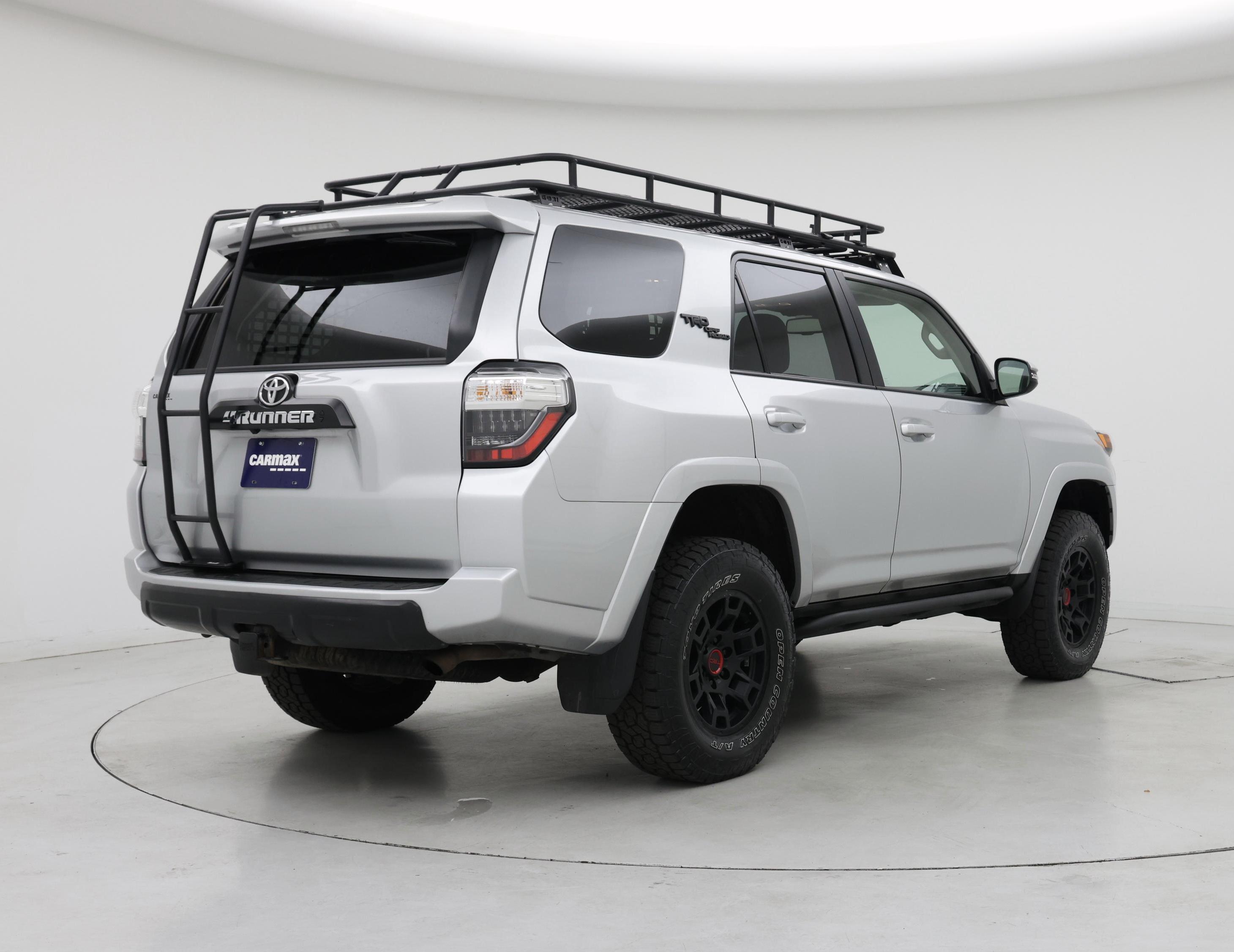 Thumbnail: 2022 Toyota 4Runner - 8