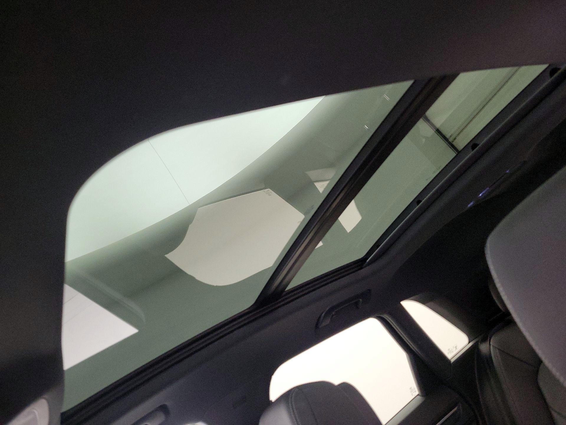 Thumbnail: 2020 Audi Q3 - 19