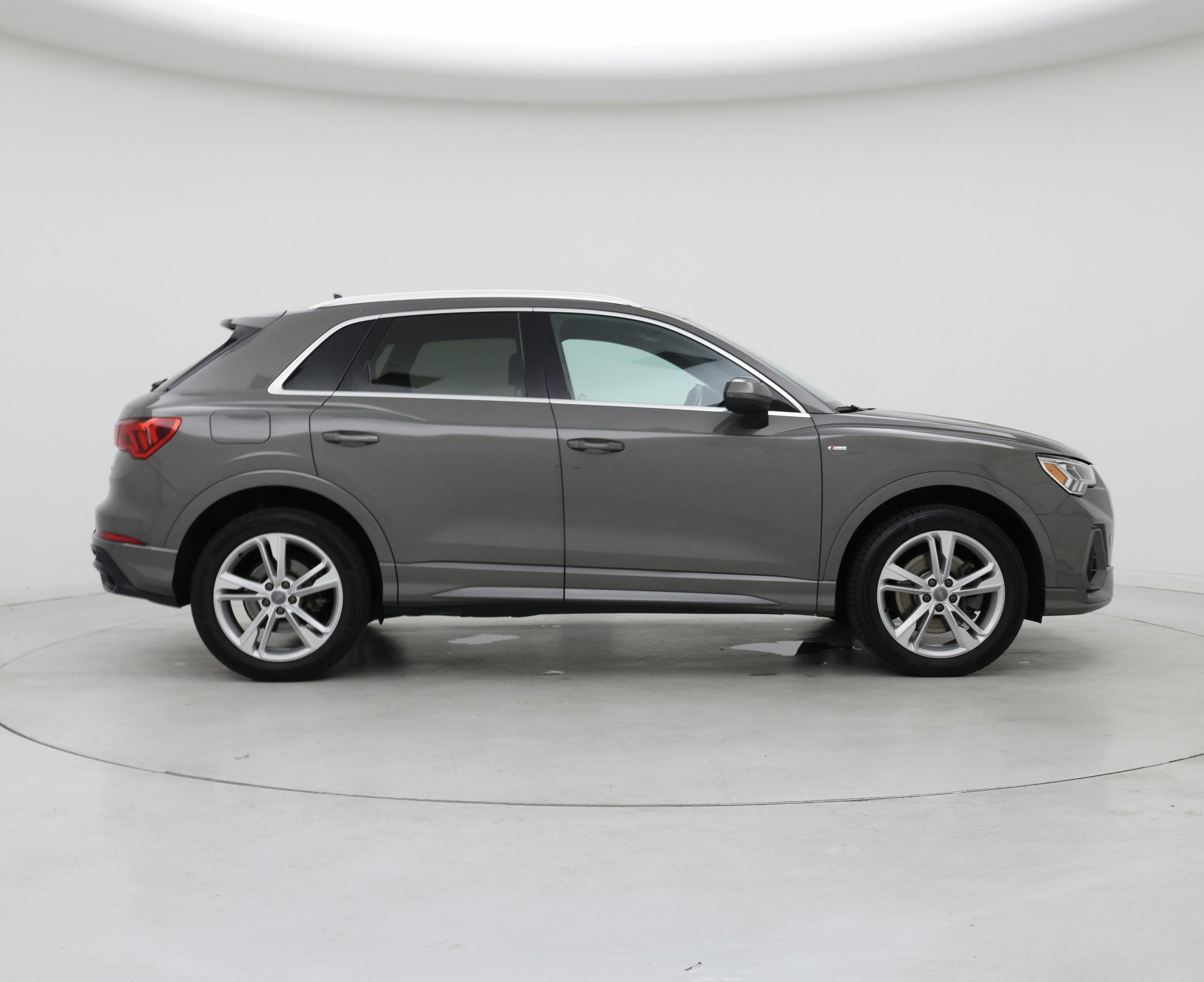 Thumbnail: 2020 Audi Q3 - 7