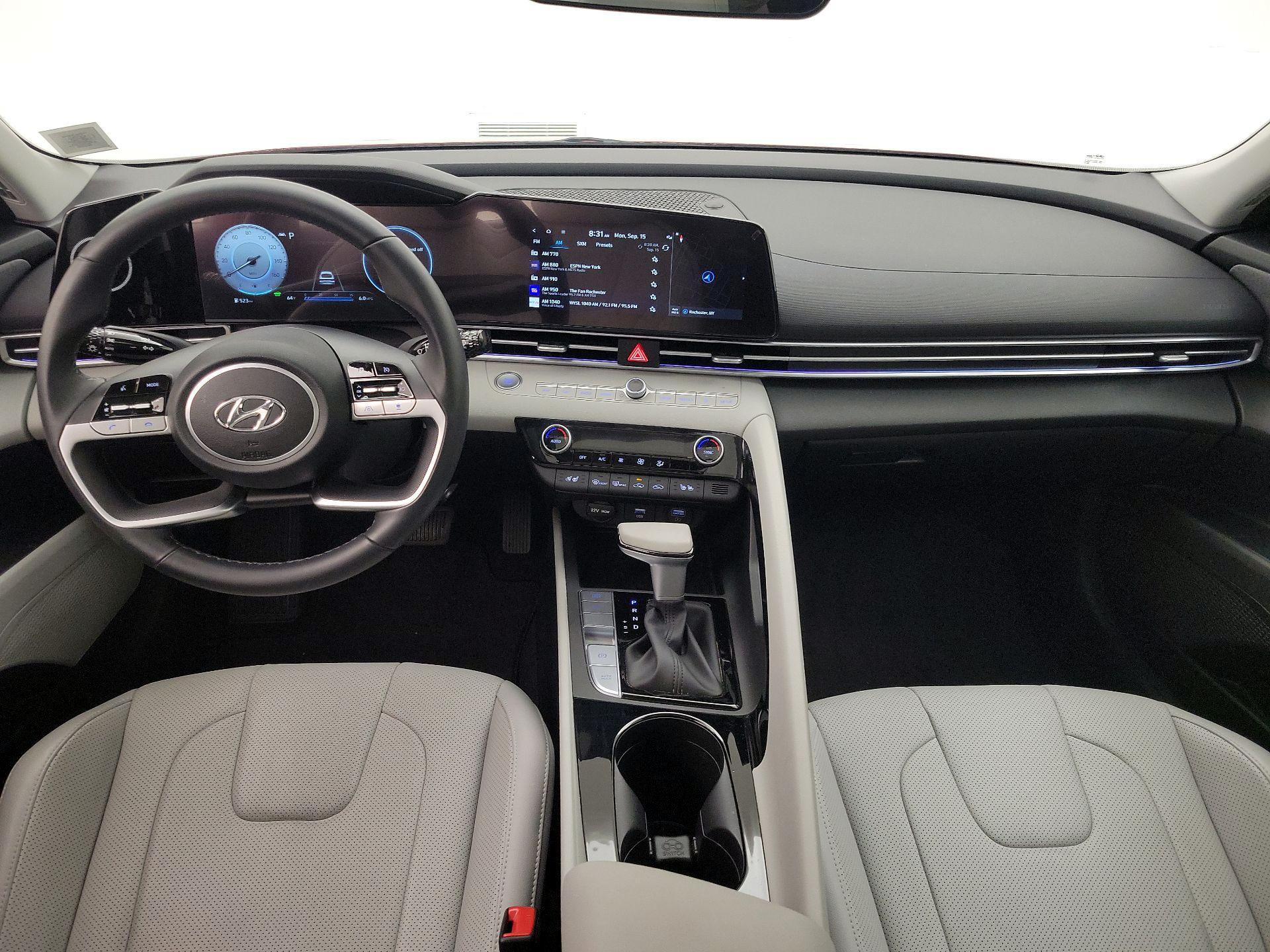 Thumbnail: 2023 Hyundai Elantra - 9