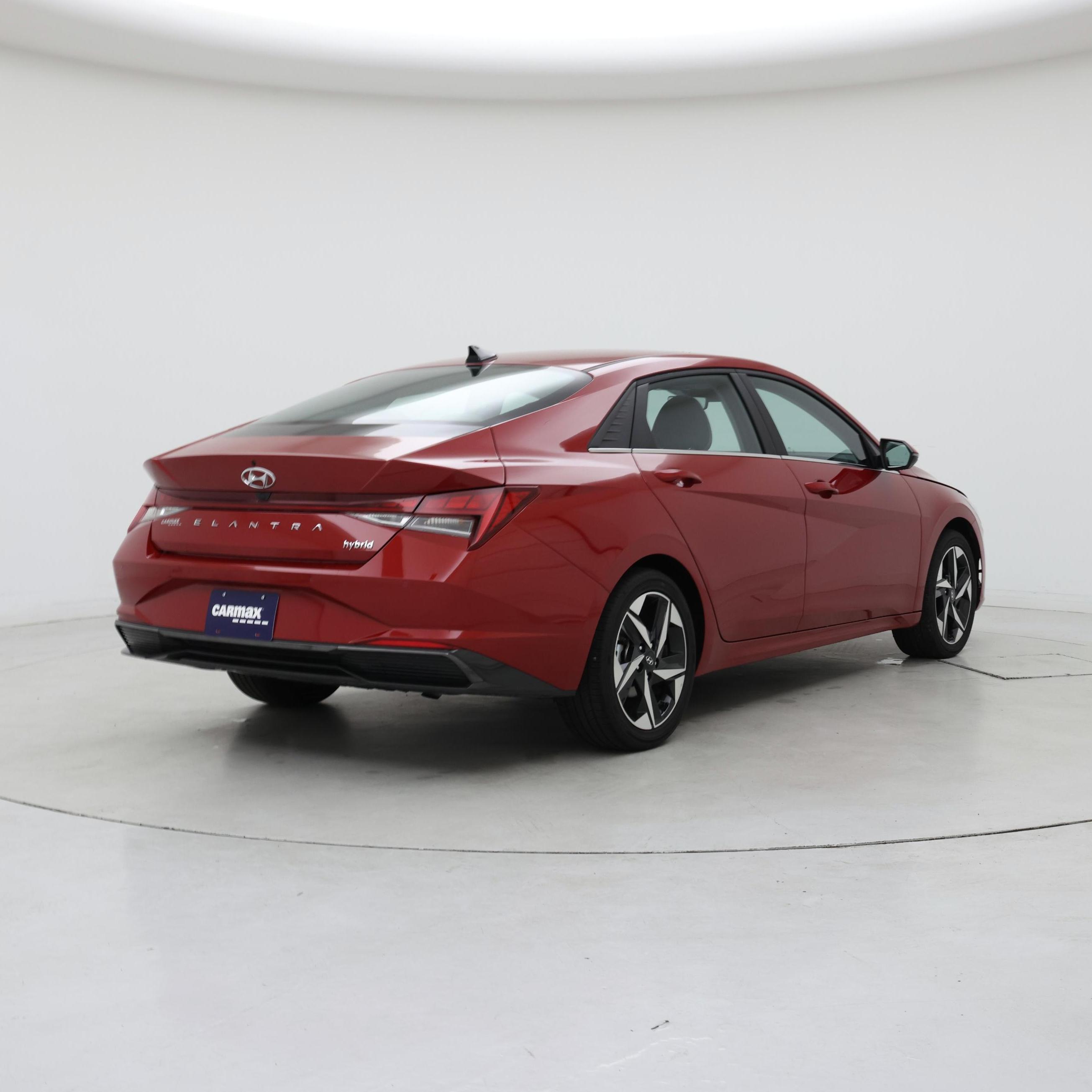 Thumbnail: 2023 Hyundai Elantra - 8