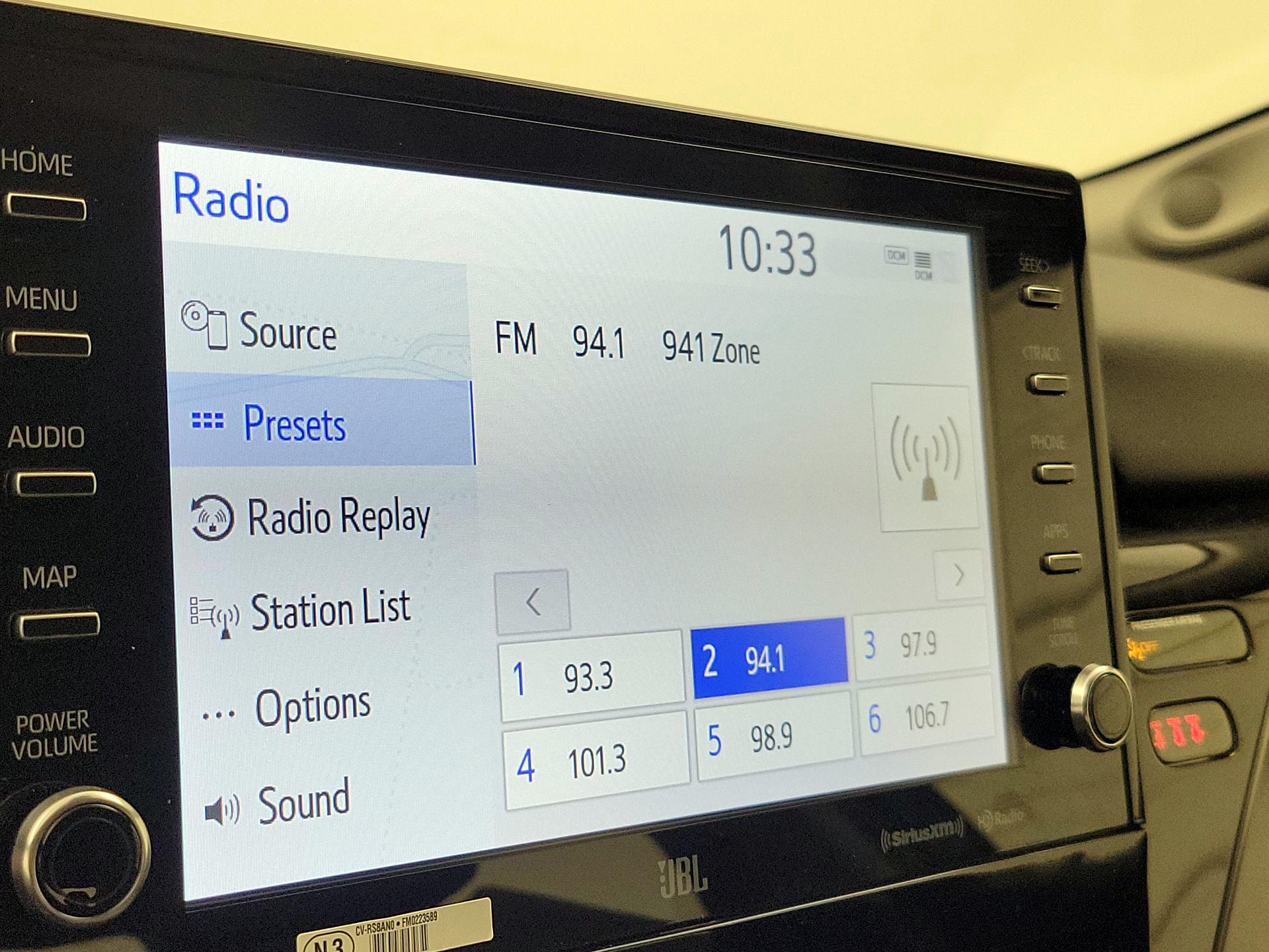 Thumbnail: 2023 Toyota Camry - 16