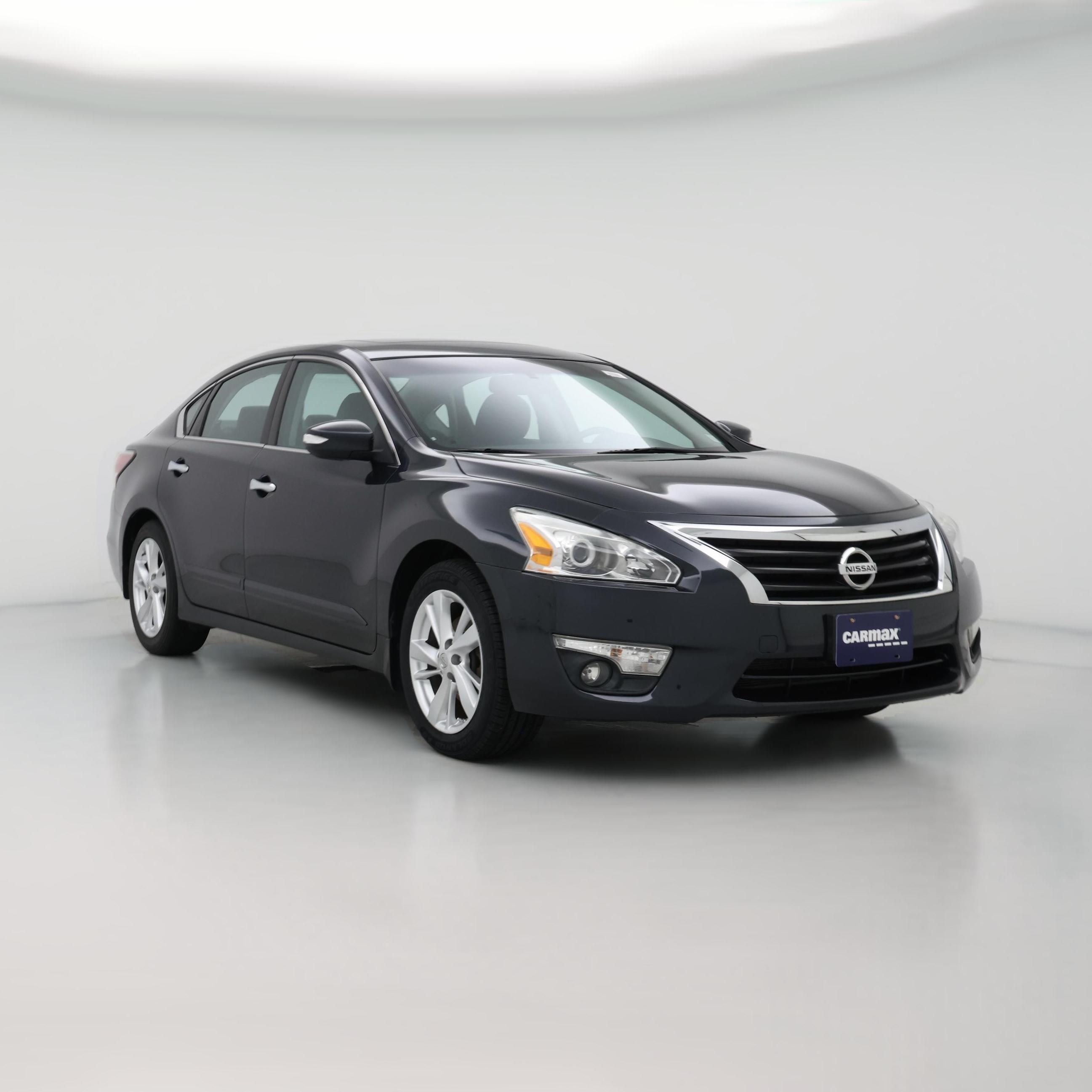 Thumbnail: 2015 Nissan Altima - 1