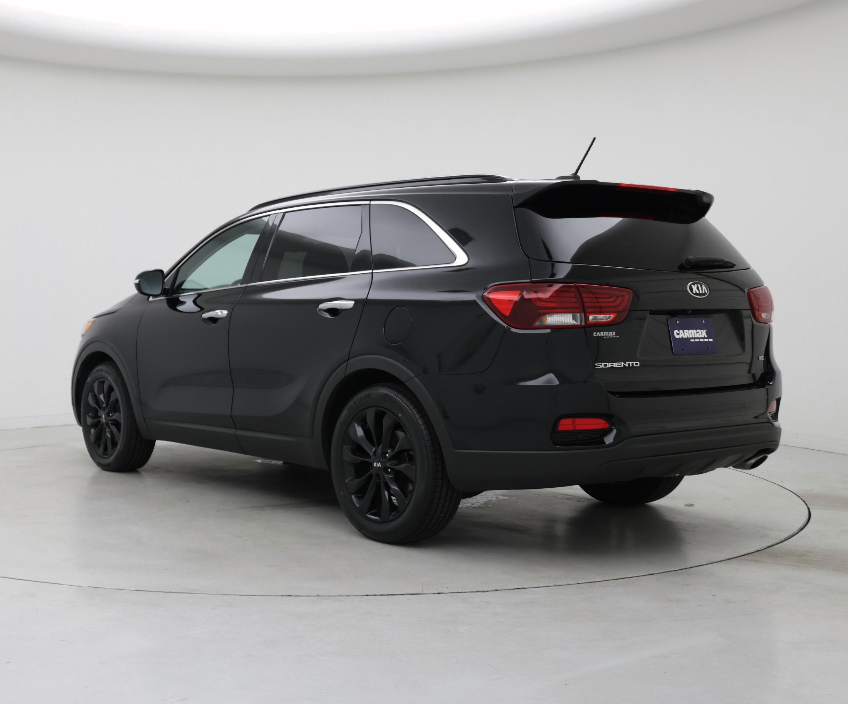Thumbnail: 2019 Kia Sorento - 2