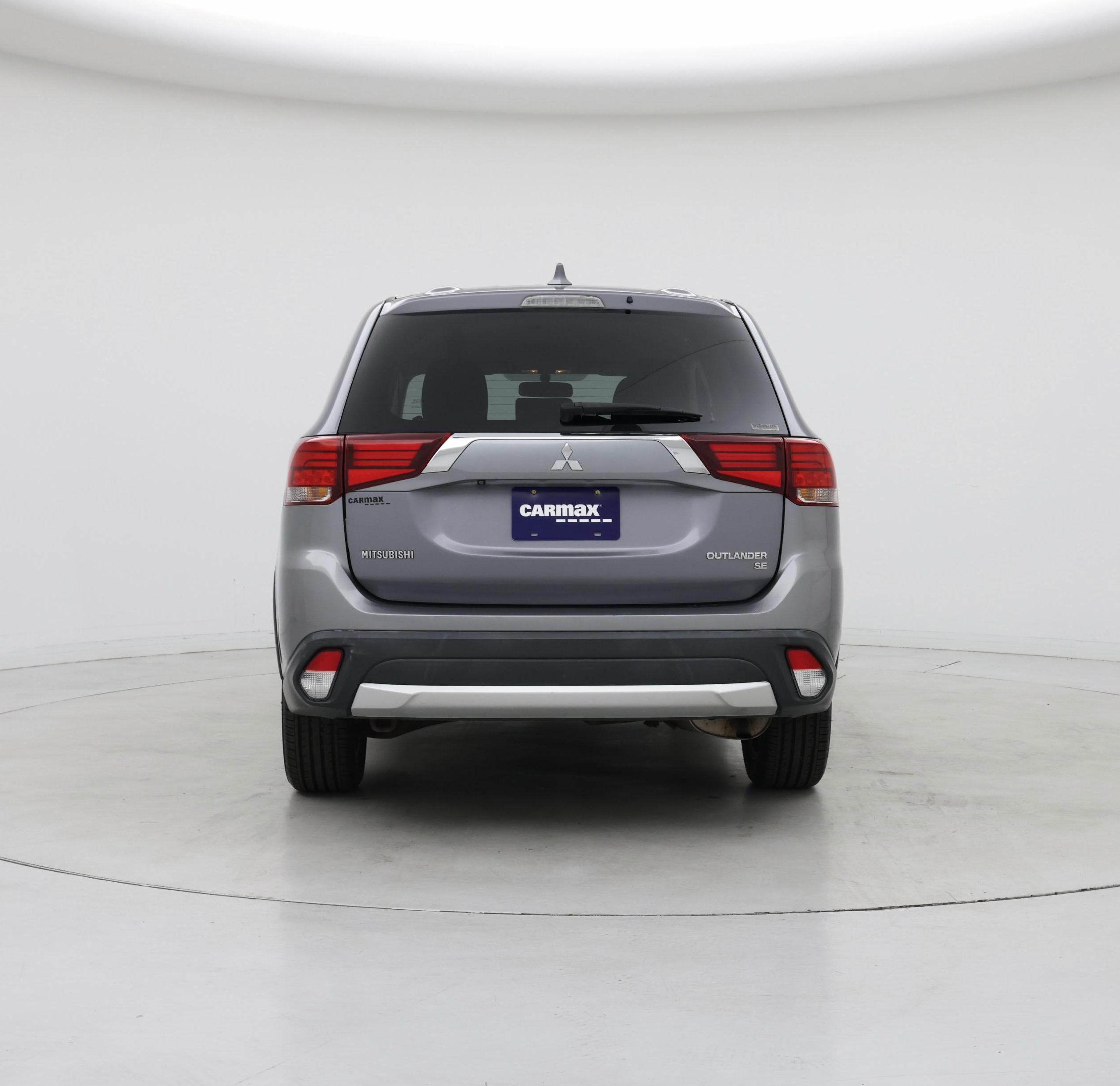 Thumbnail: 2018 Mitsubishi Outlander - 6