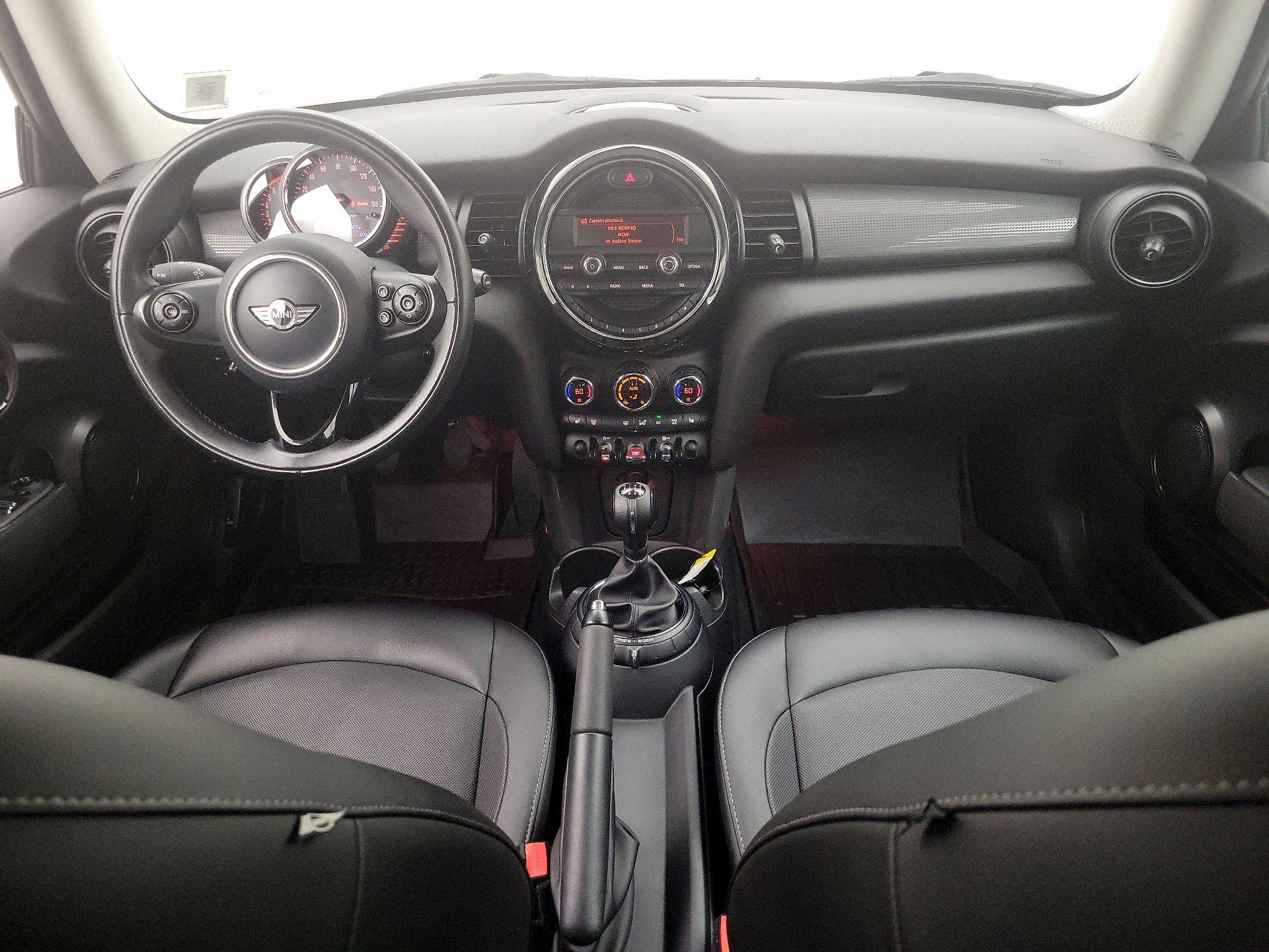 Thumbnail: 2015 MINI Cooper Hardtop - 9