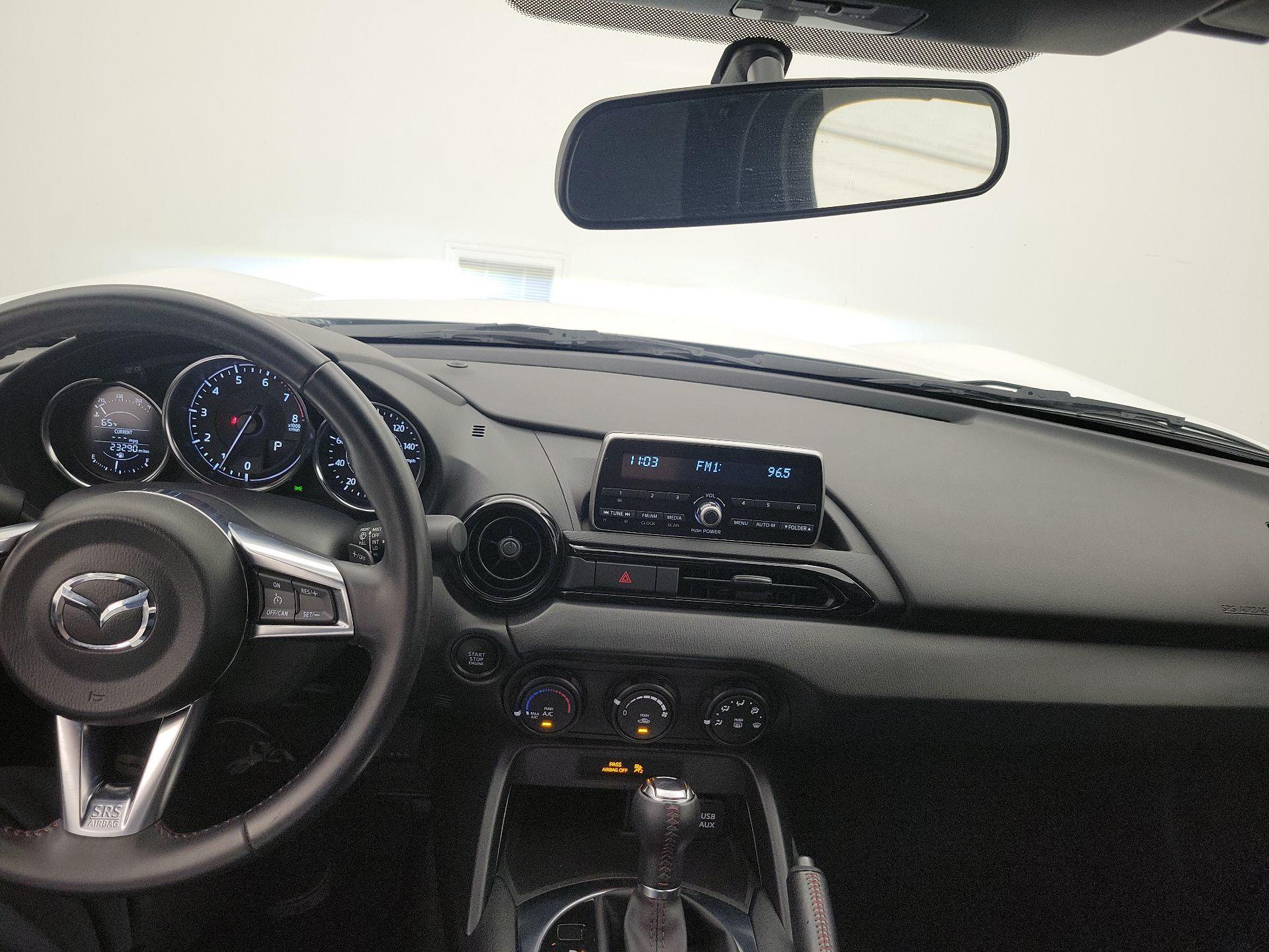 Thumbnail: 2016 Mazda MX-5 Miata - 9