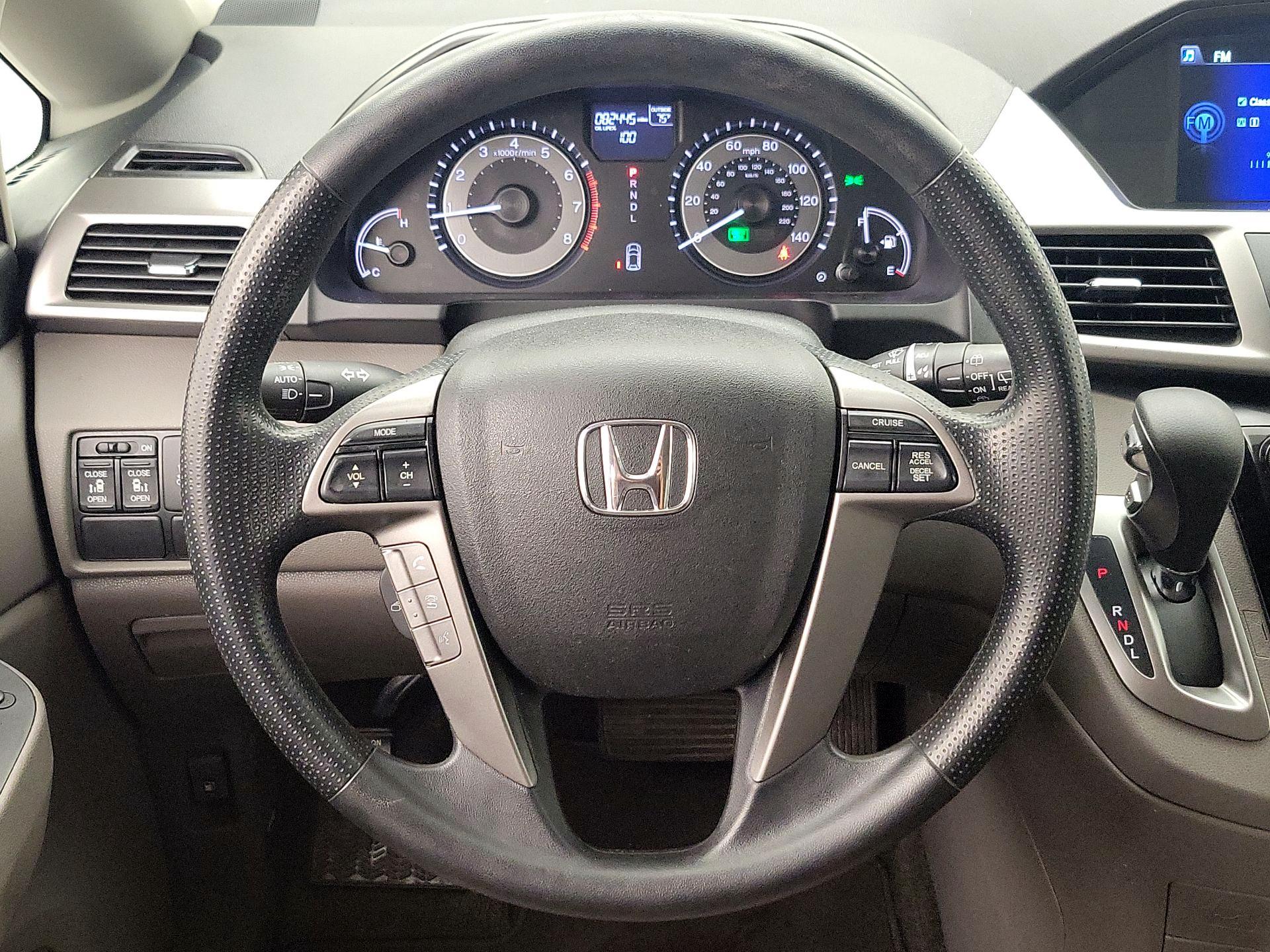 Thumbnail: 2016 Honda Odyssey - 10