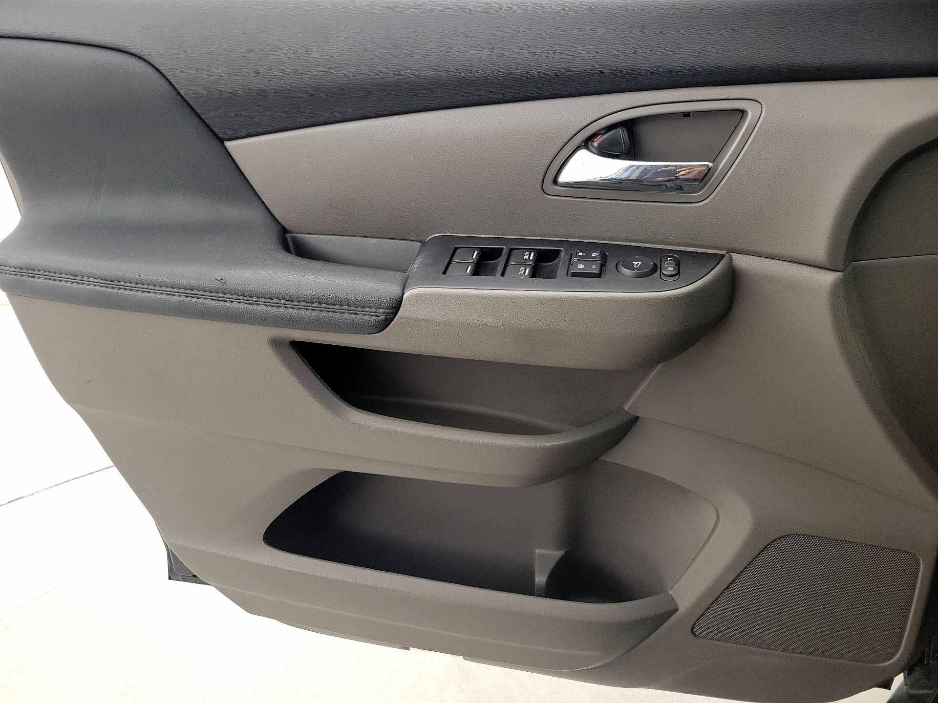 Thumbnail: 2016 Honda Odyssey - 12