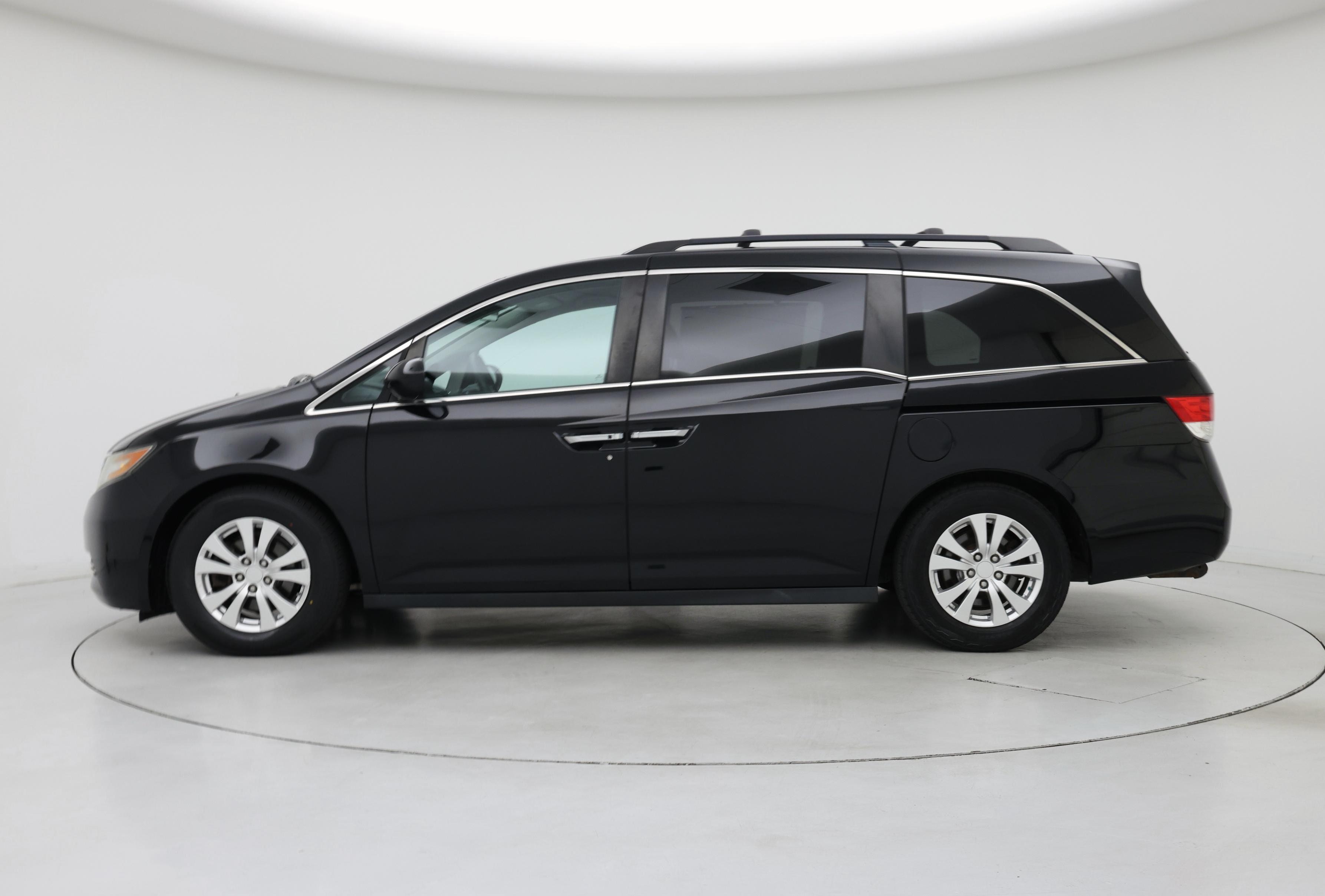 Thumbnail: 2016 Honda Odyssey - 3