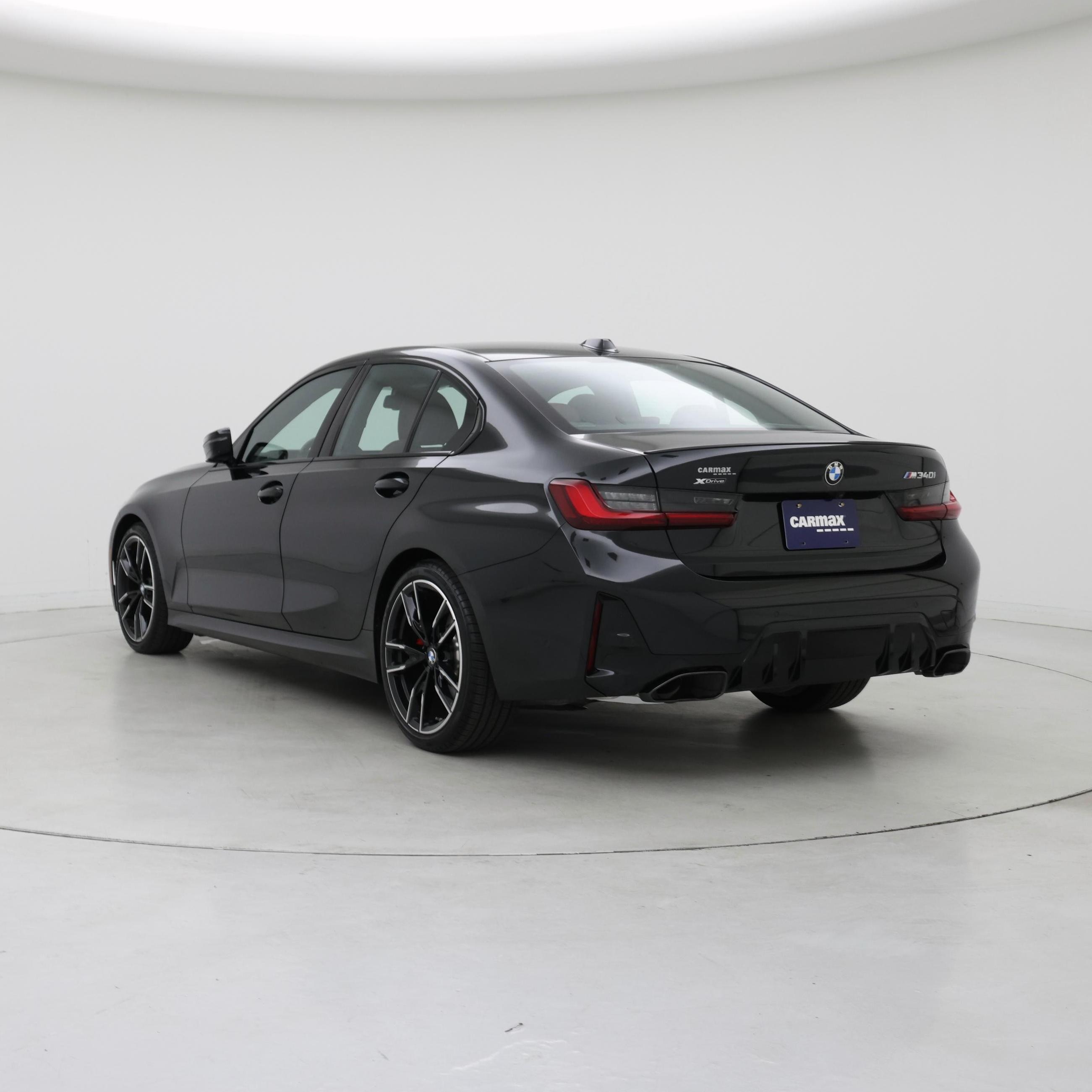 Thumbnail: 2025 BMW 3 Series - 2