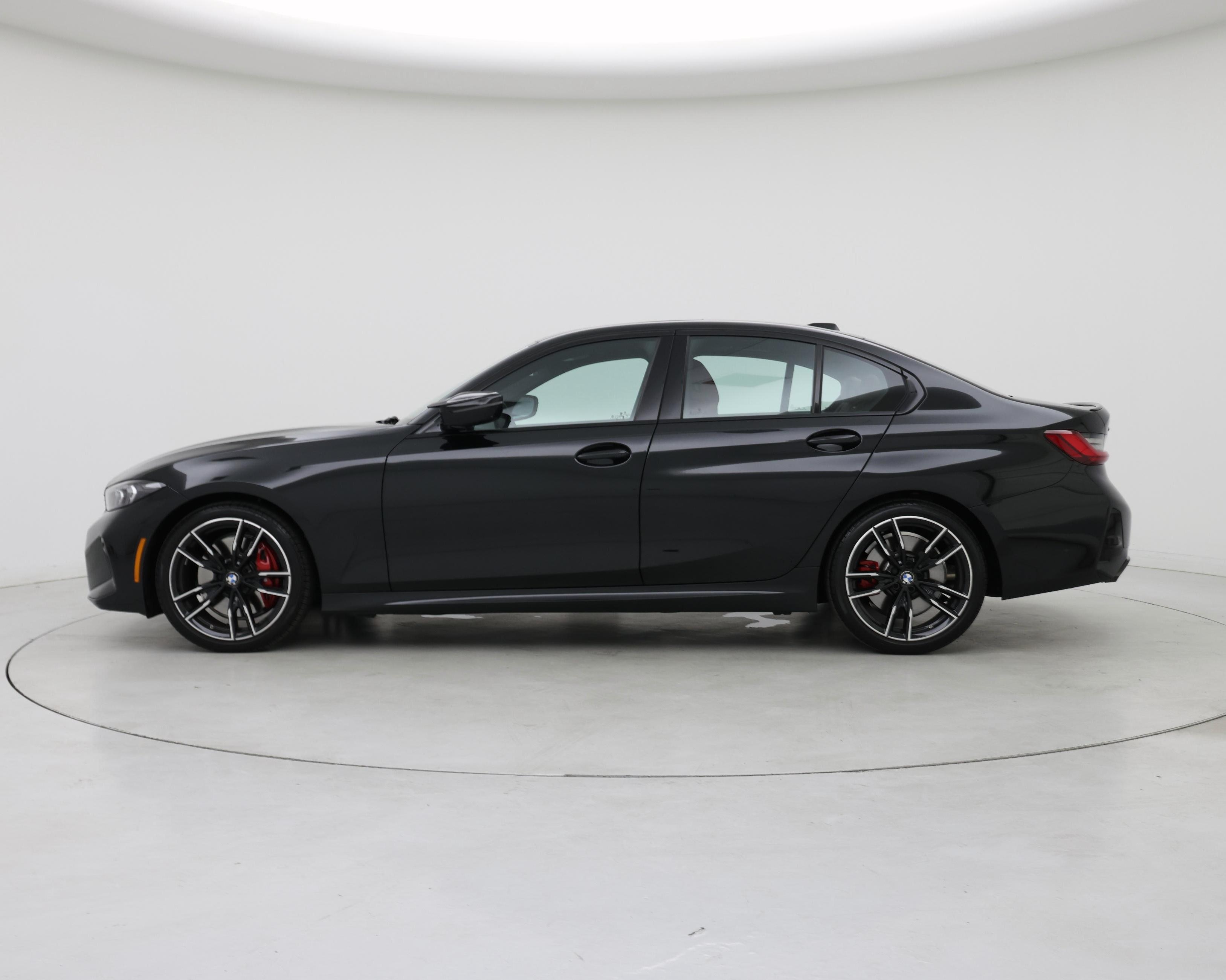 Thumbnail: 2025 BMW 3 Series - 3