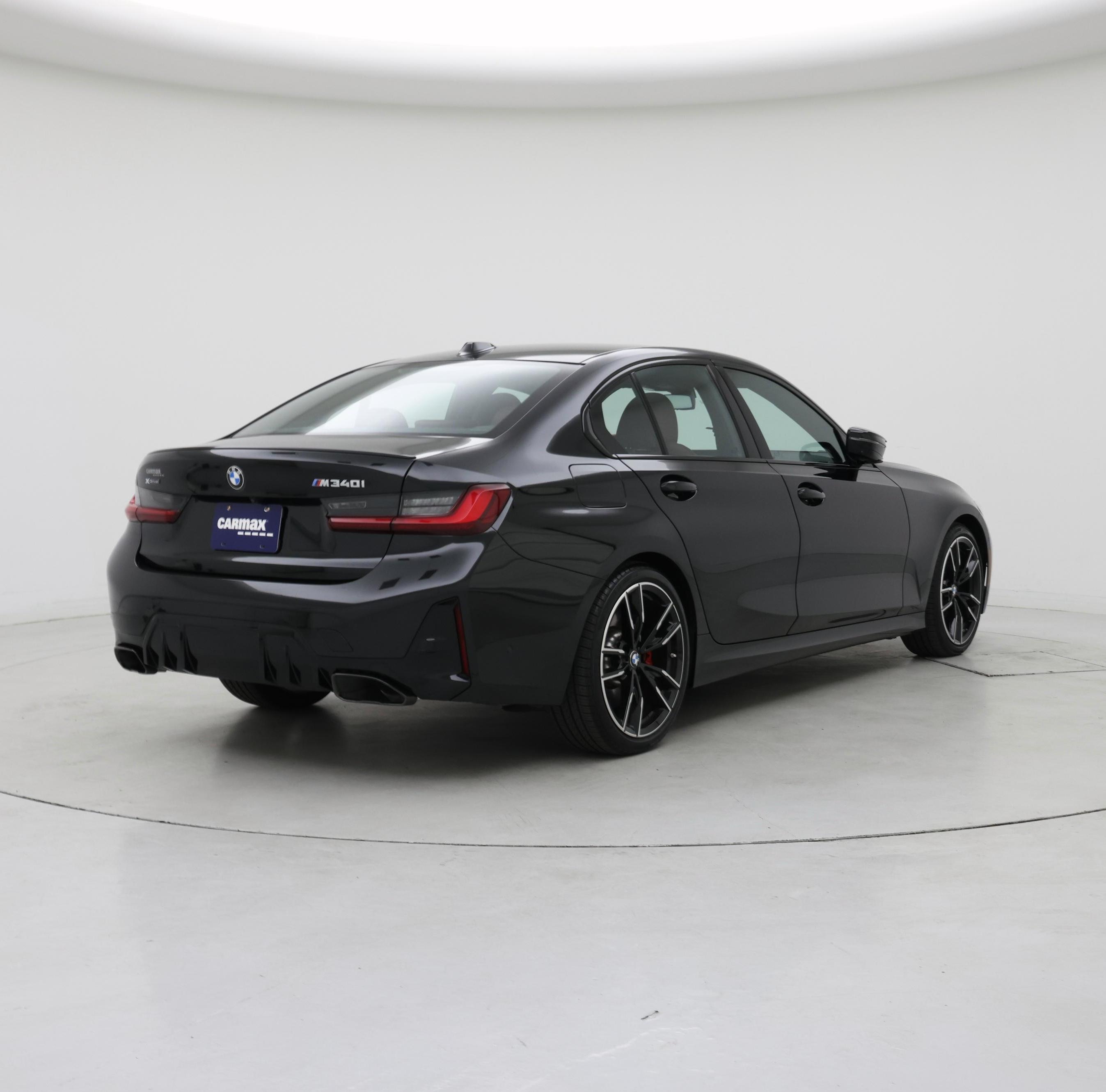Thumbnail: 2025 BMW 3 Series - 8
