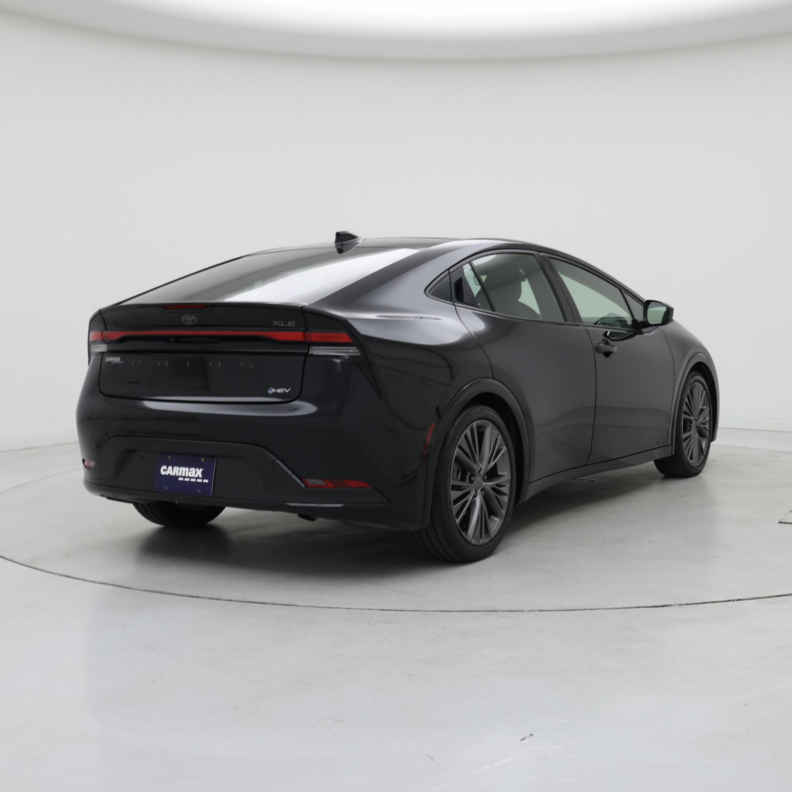 Thumbnail: 2023 Toyota Prius - 8