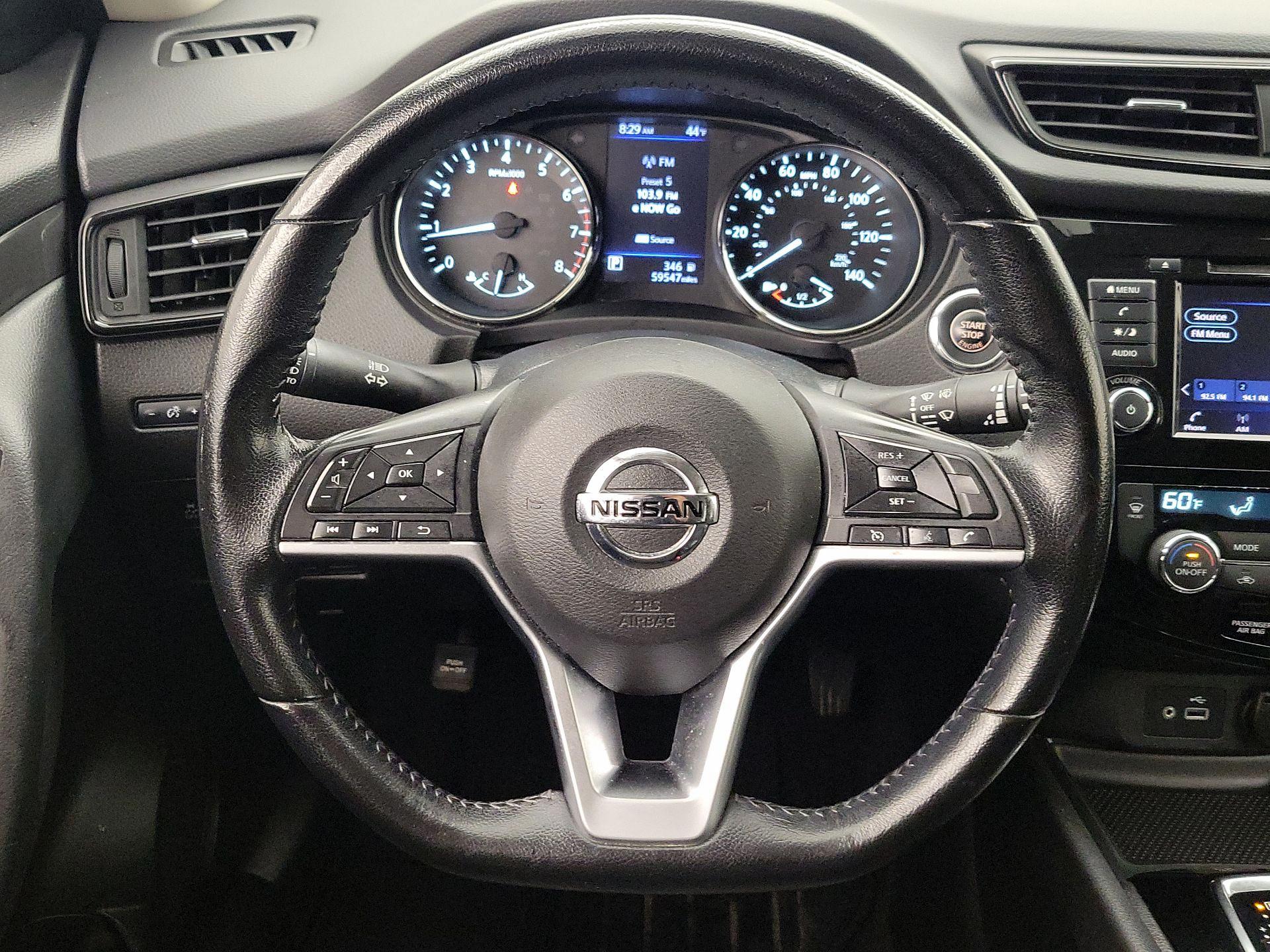 Thumbnail: 2020 Nissan Rogue - 10