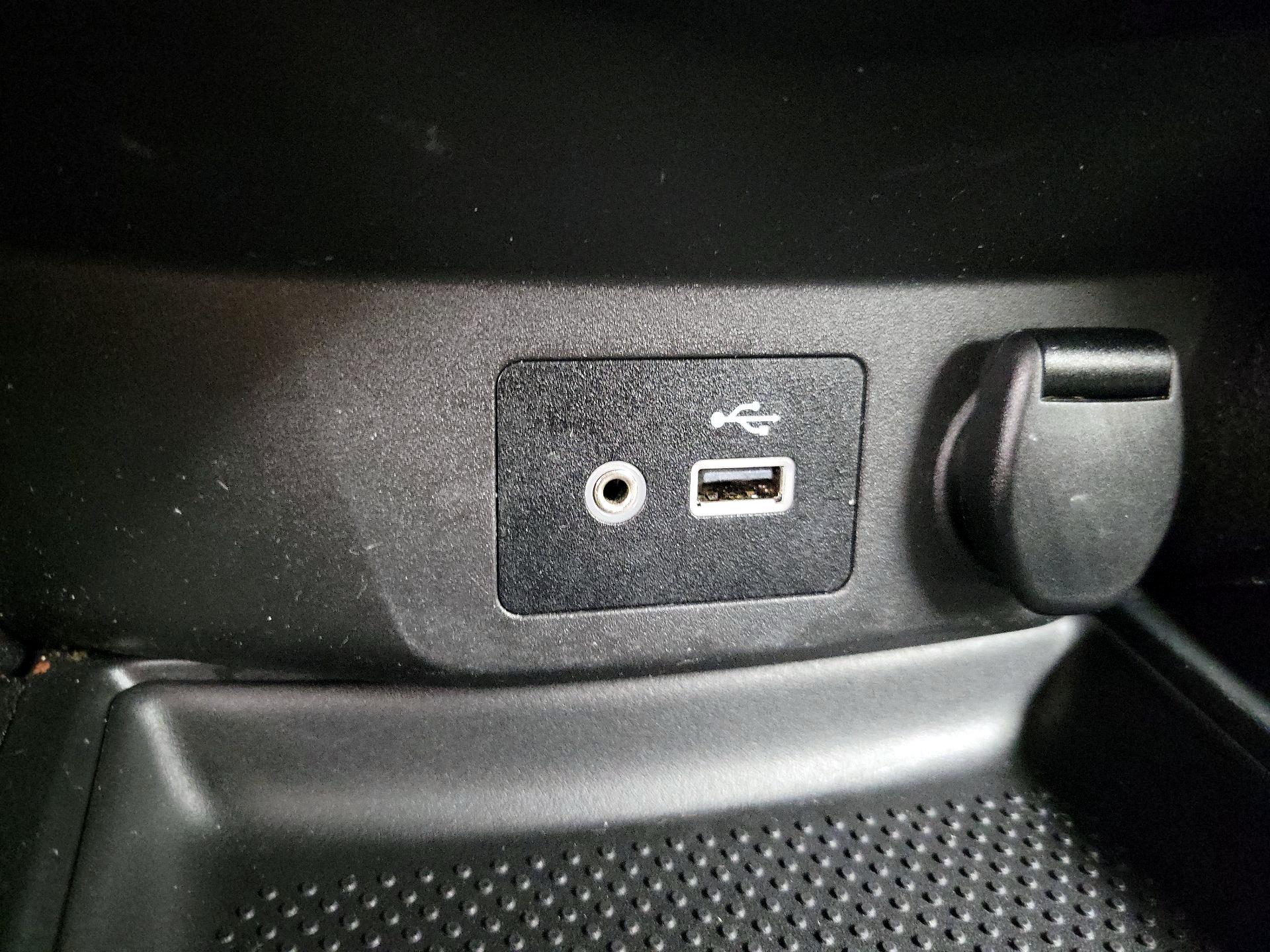 Thumbnail: 2020 Nissan Rogue - 18