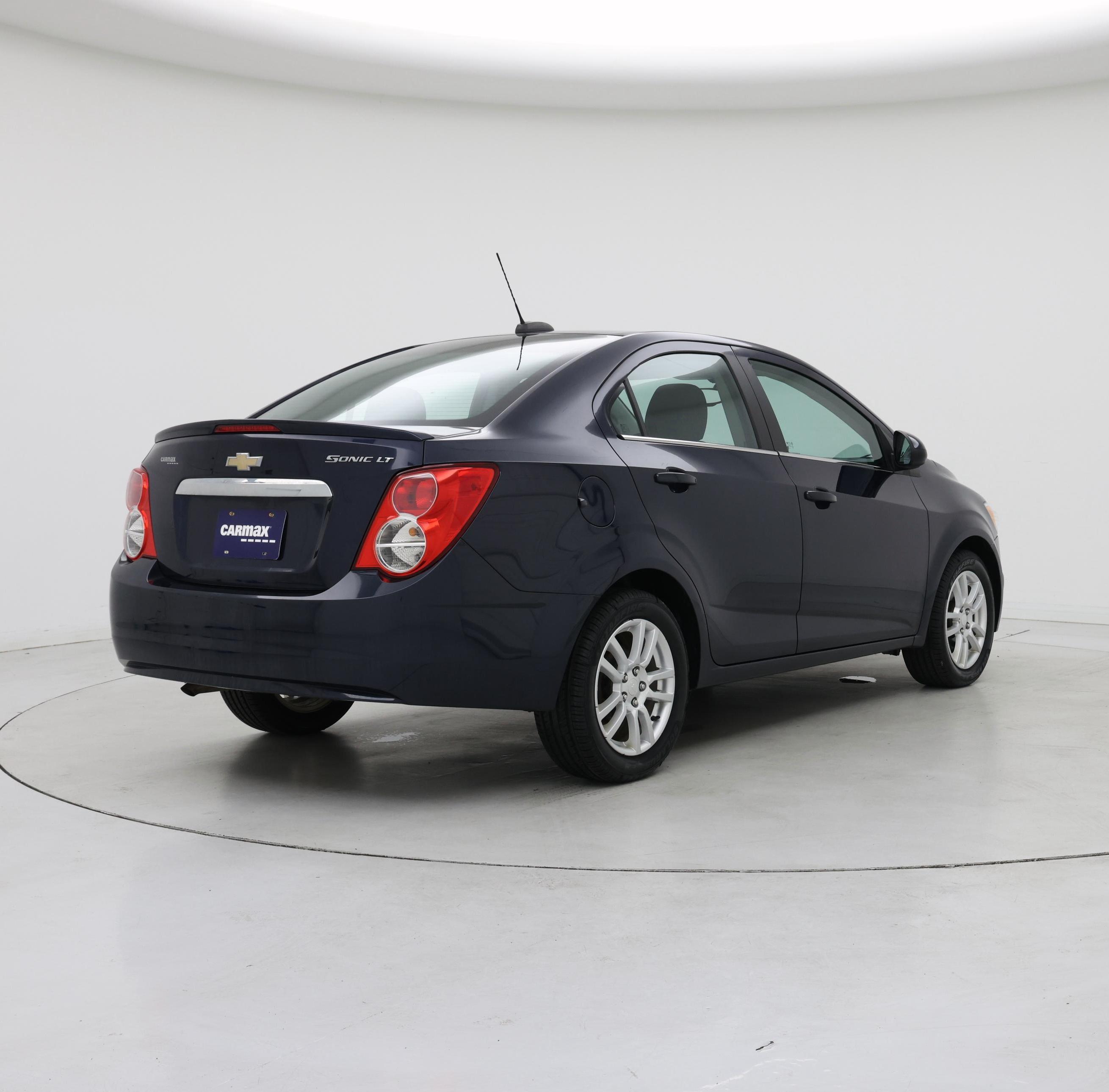 Thumbnail: 2015 Chevrolet Sonic - 8