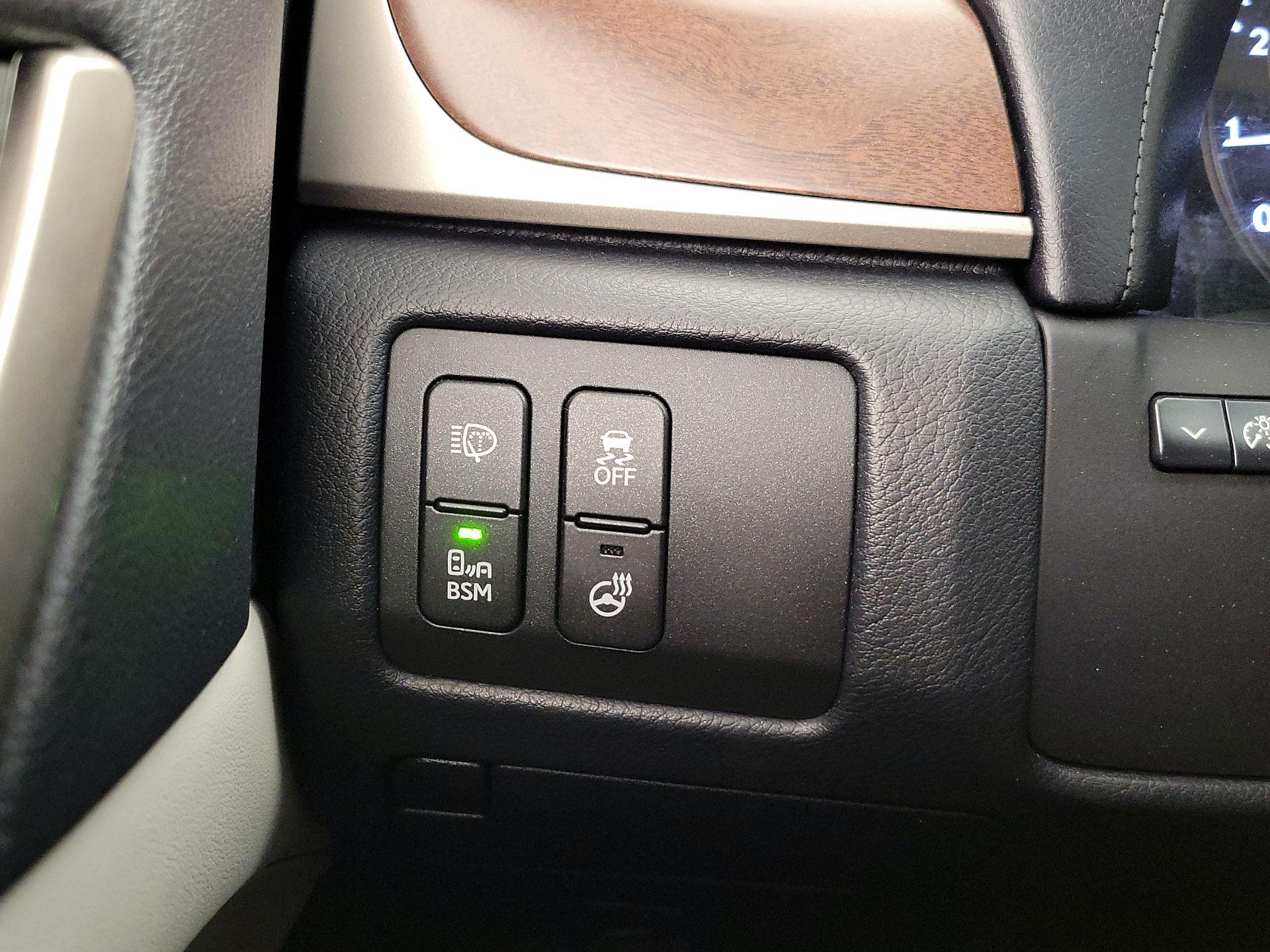 Thumbnail: 2014 Lexus GS - 13