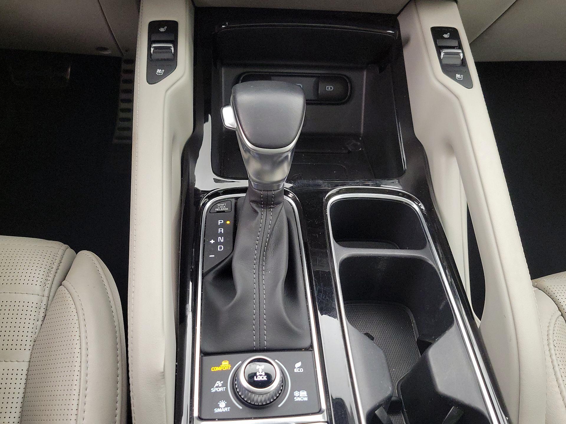 Thumbnail: 2020 Kia Telluride - 18