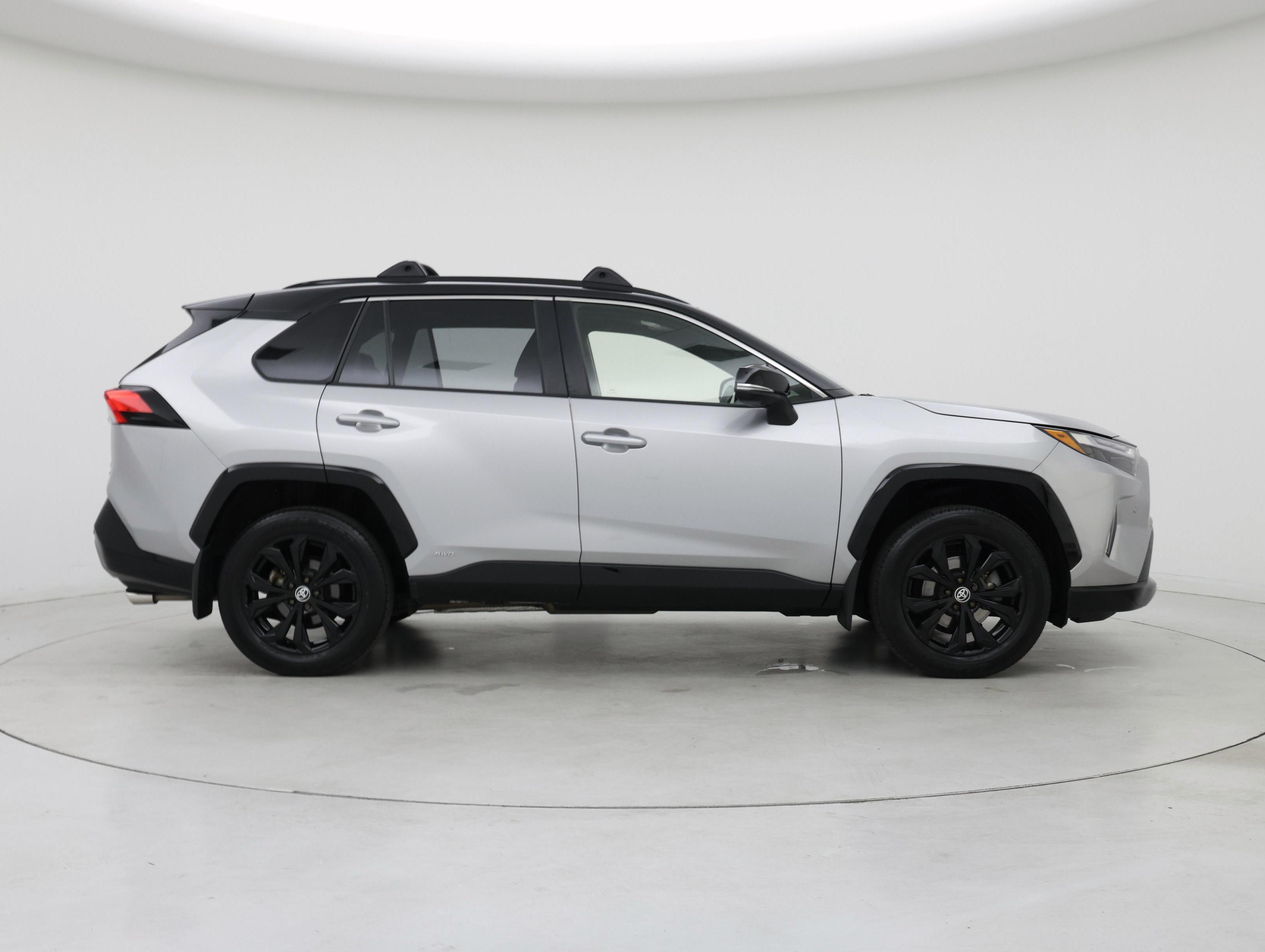 Thumbnail: 2024 Toyota RAV4 - 7