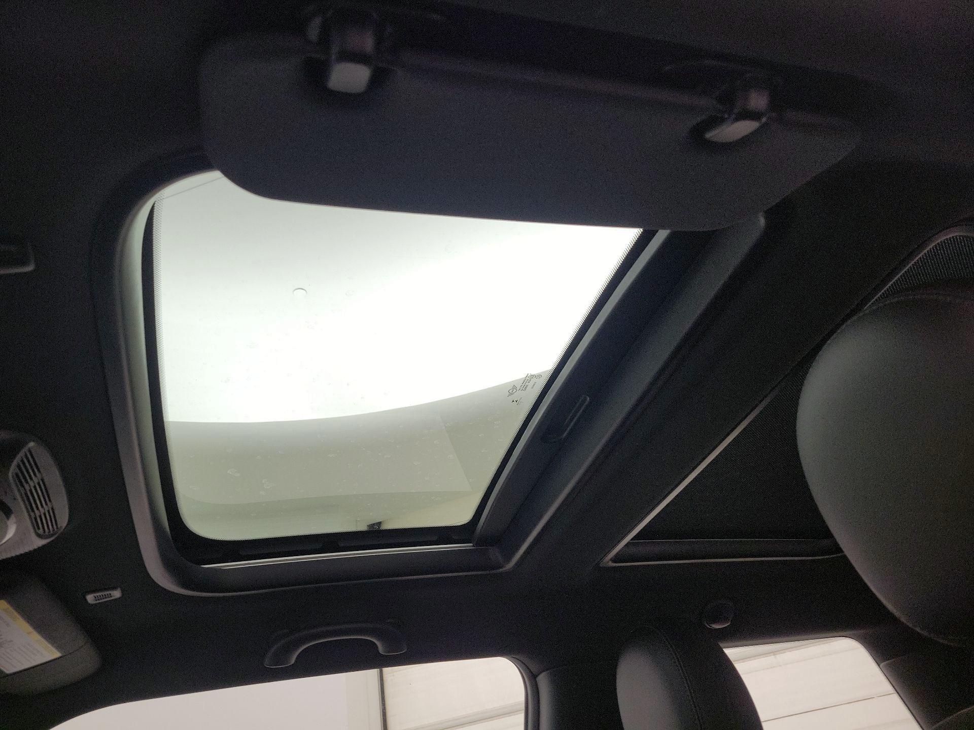 Thumbnail: 2022 MINI Cooper Hardtop - 20