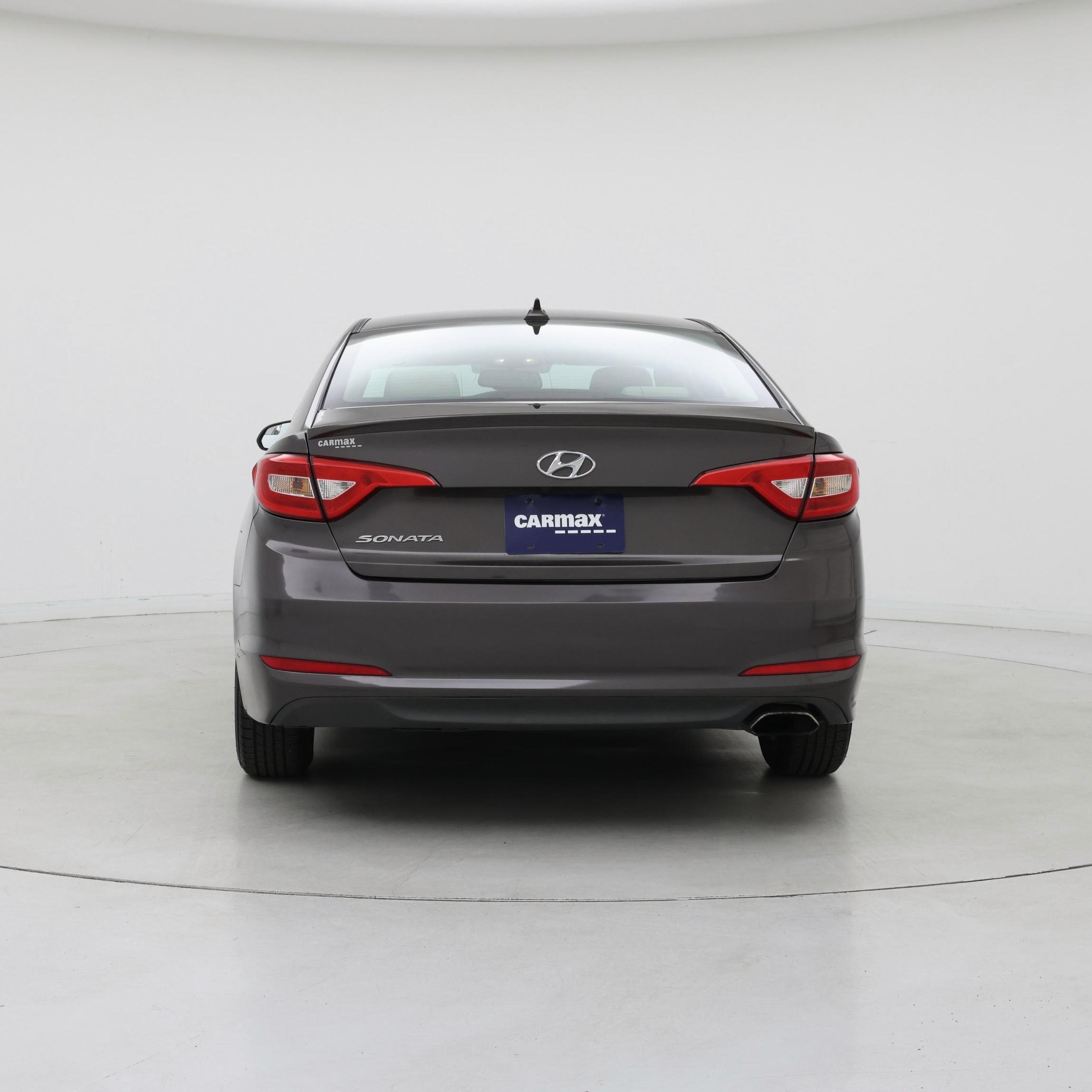 Thumbnail: 2016 Hyundai Sonata - 6