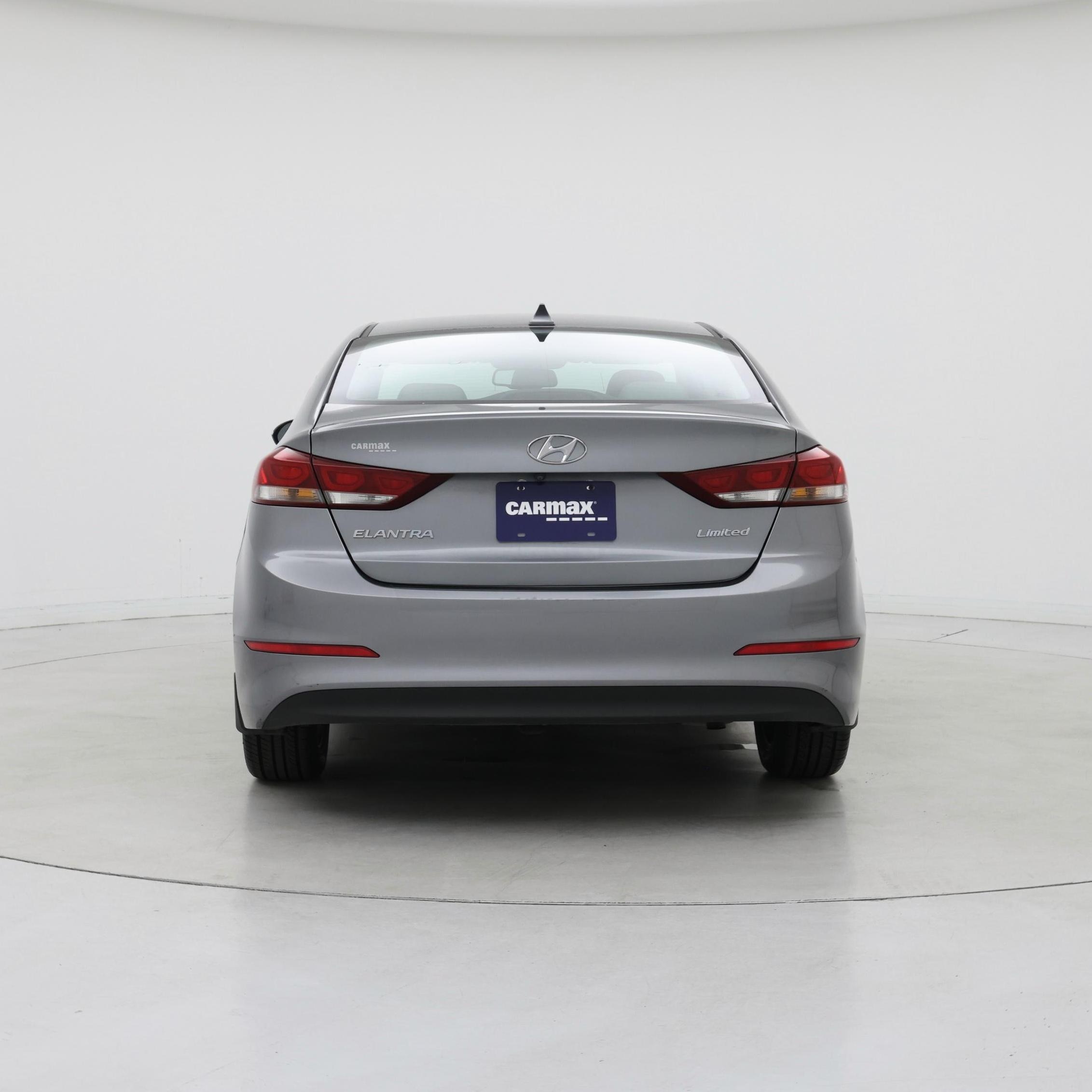 Thumbnail: 2017 Hyundai Elantra - 6