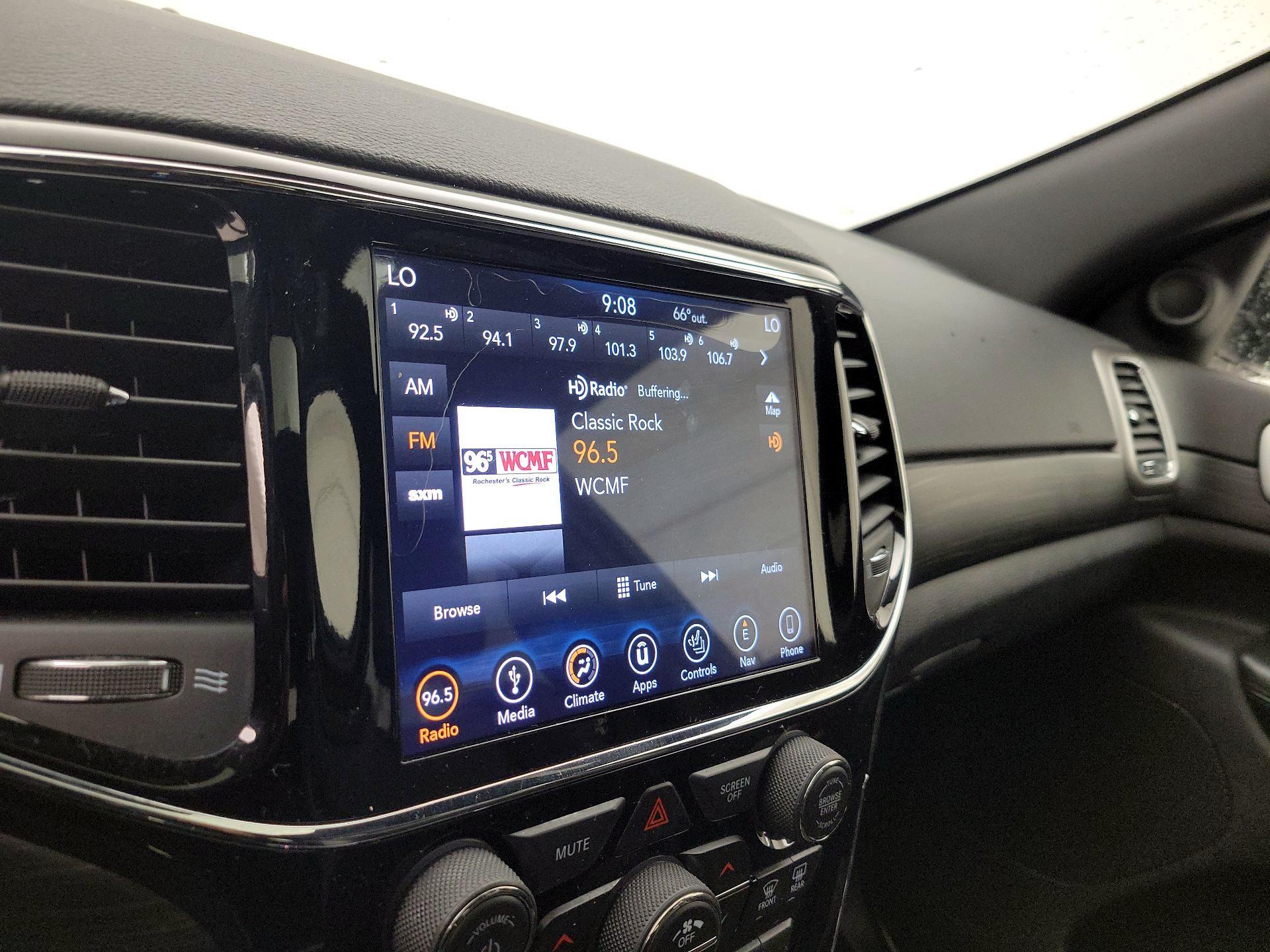 Thumbnail: 2019 Jeep Grand Cherokee - 16