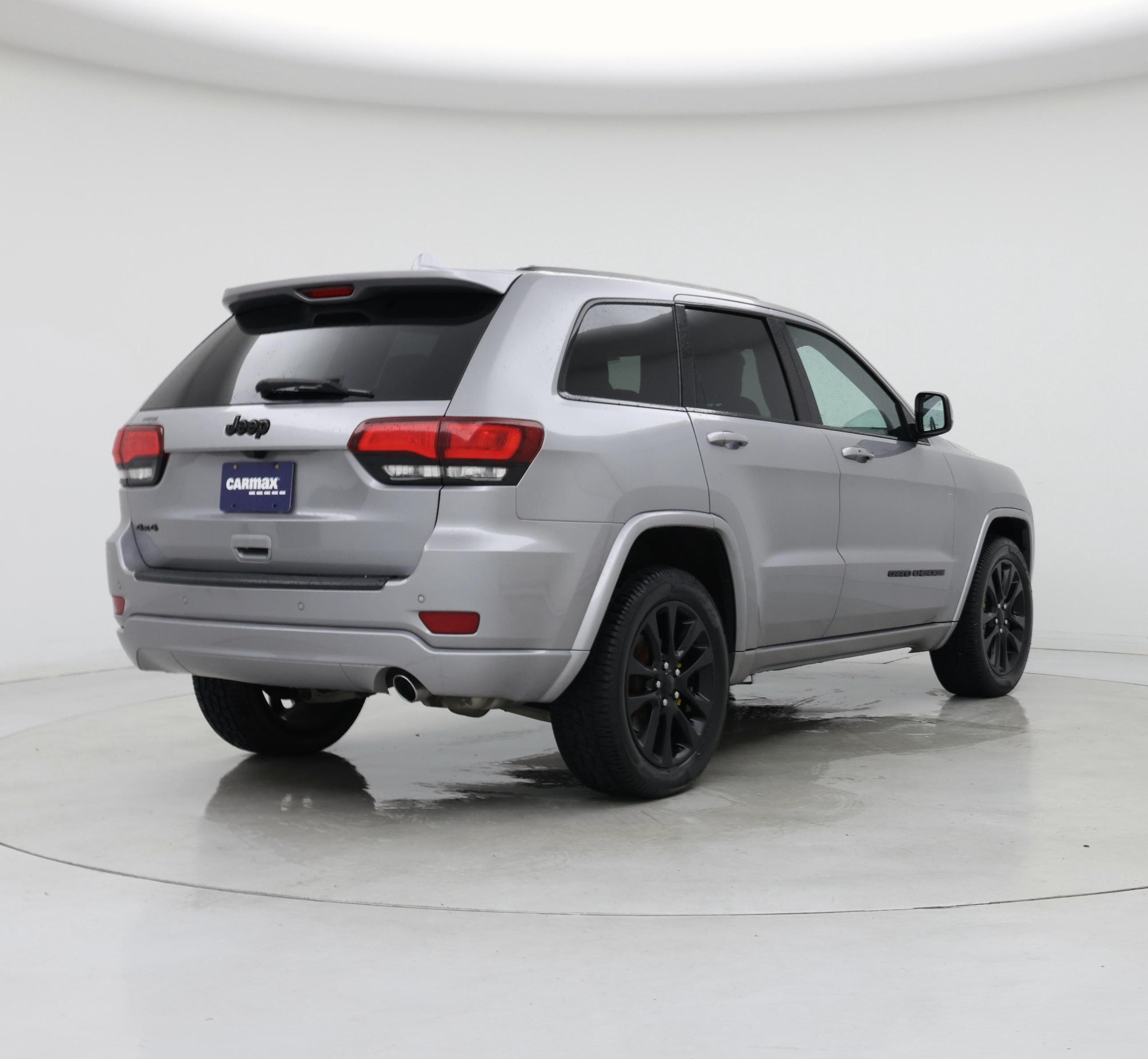 Thumbnail: 2019 Jeep Grand Cherokee - 8