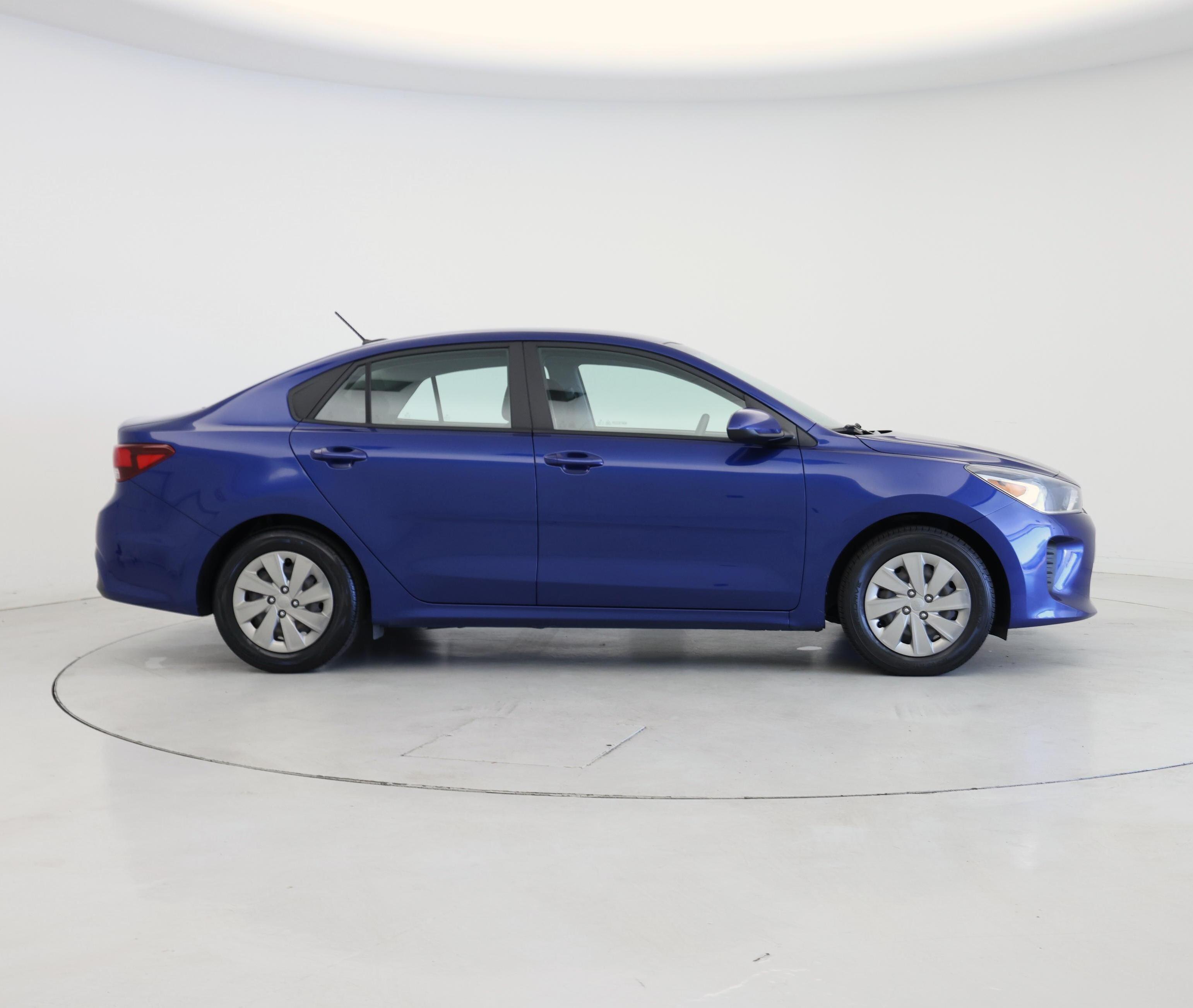 Thumbnail: 2020 Kia Rio - 7