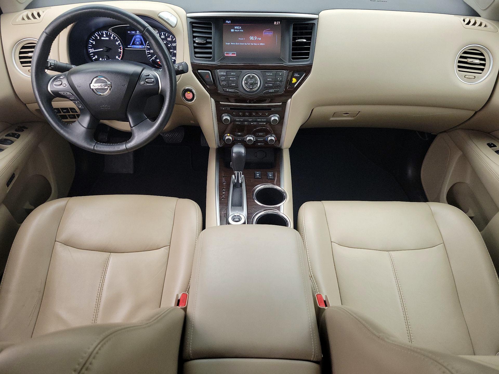 Thumbnail: 2016 Nissan Pathfinder - 9
