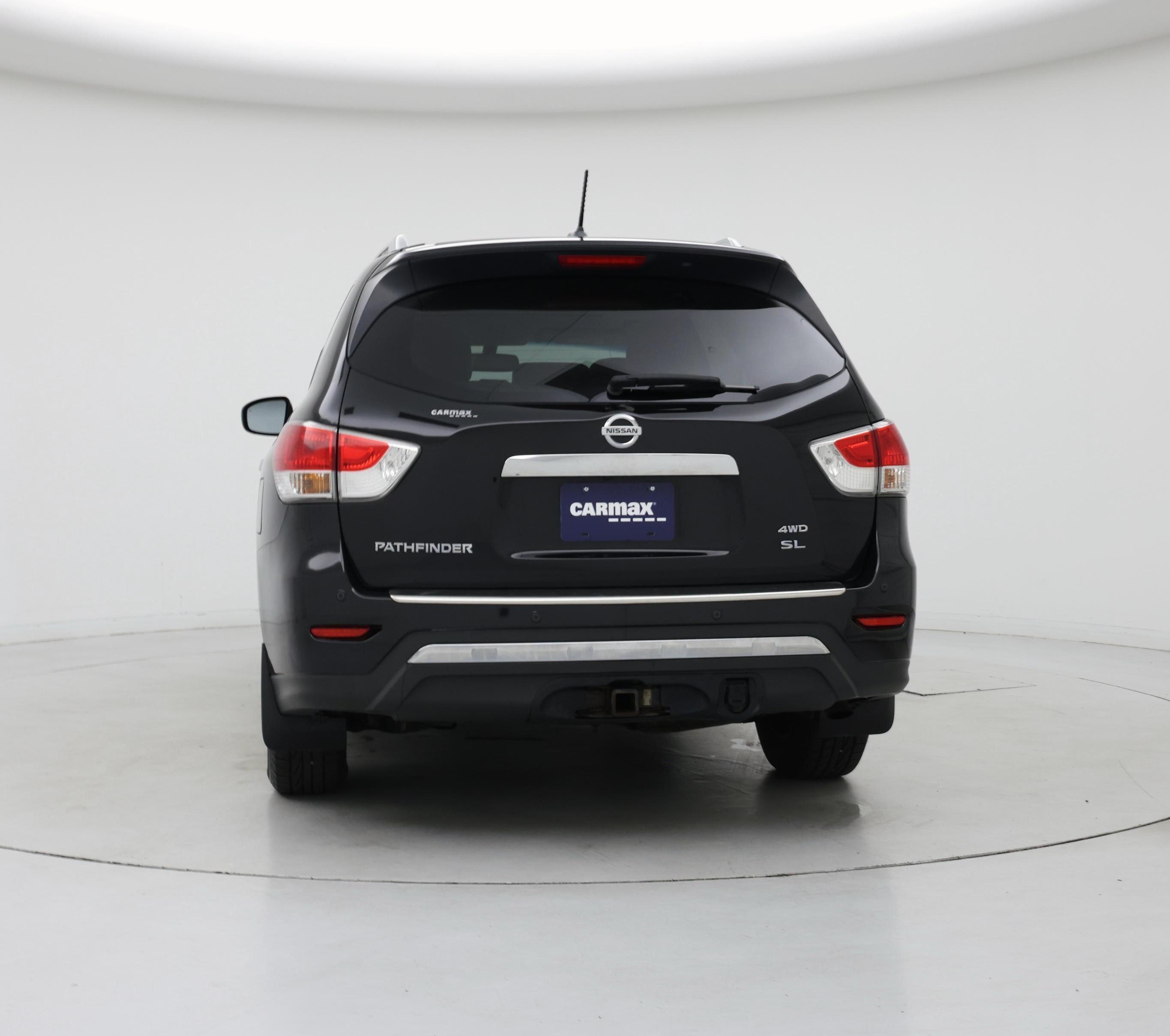 Thumbnail: 2016 Nissan Pathfinder - 6