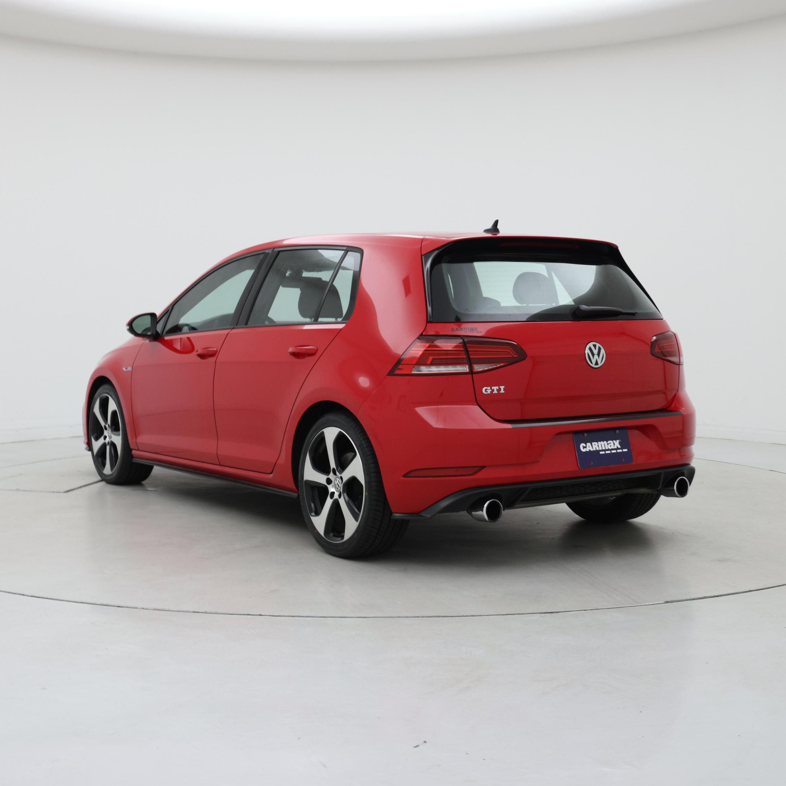 Thumbnail: 2018 Volkswagen Golf - 2