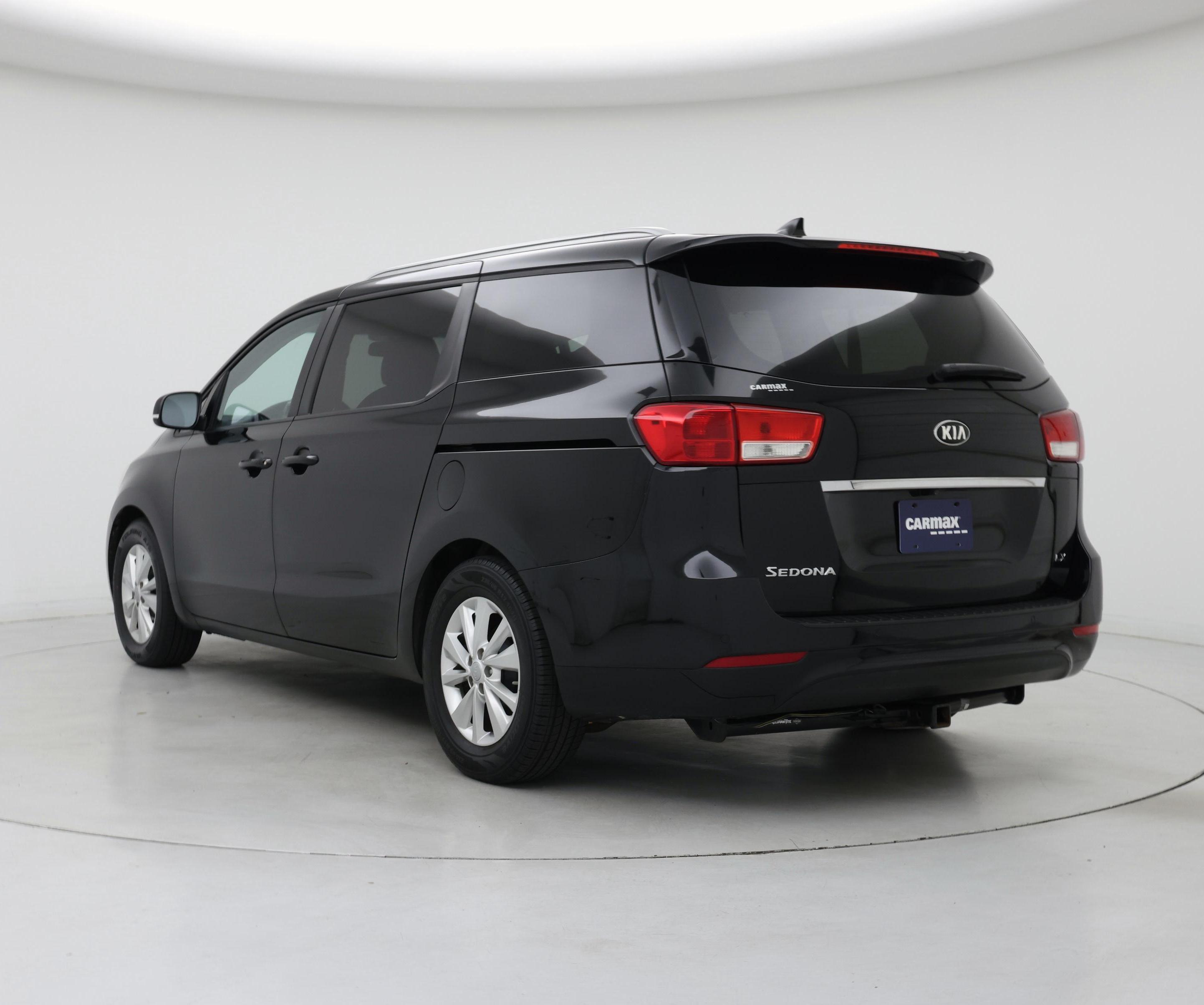 Thumbnail: 2017 Kia Sedona - 2