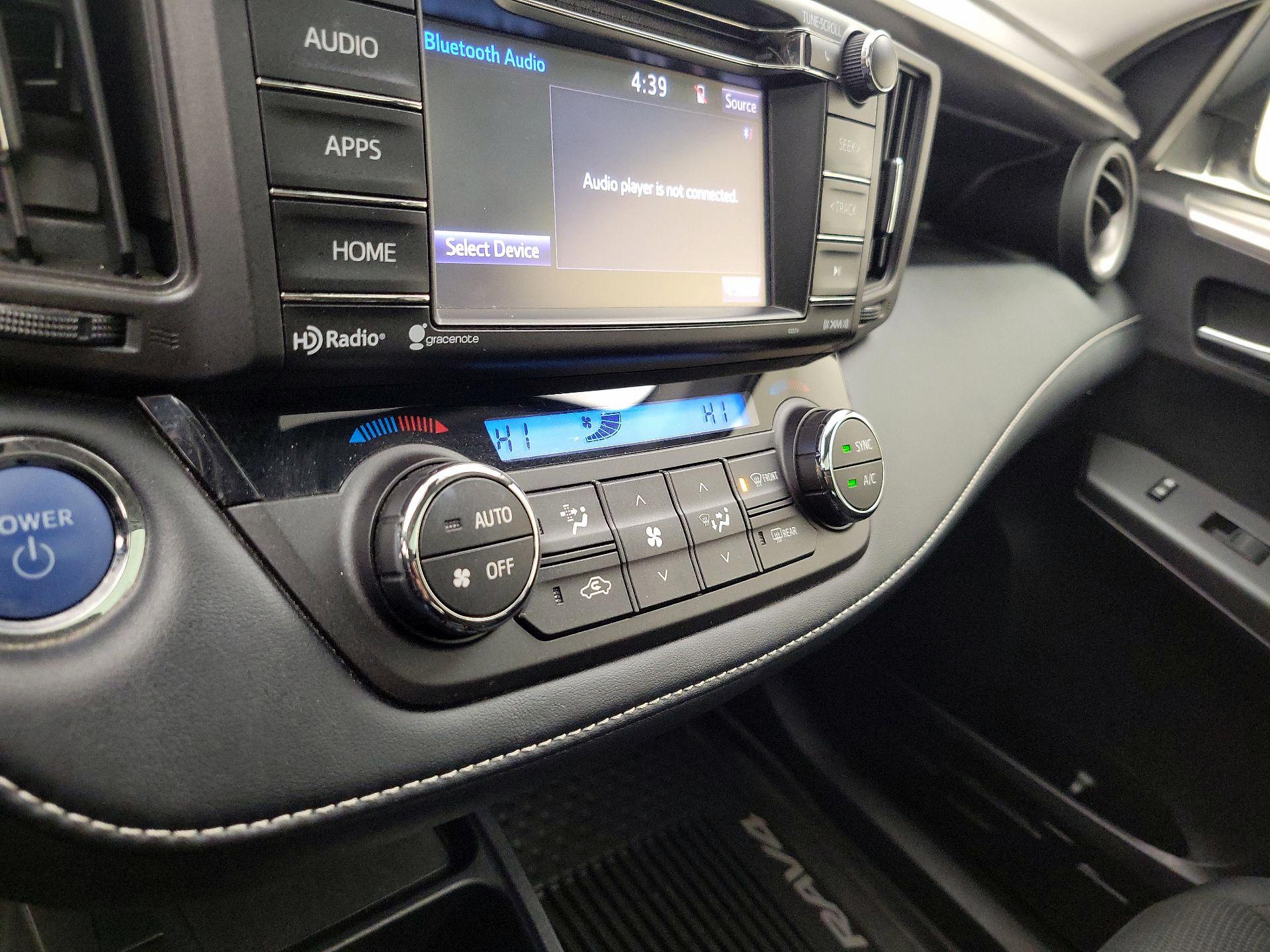 Thumbnail: 2018 Toyota RAV4 - 16