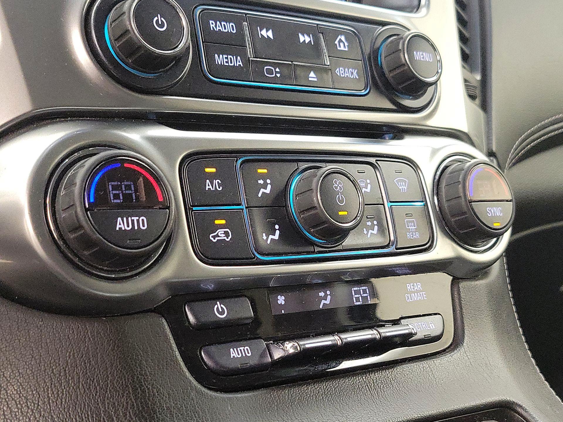 Thumbnail: 2019 Chevrolet Tahoe - 16