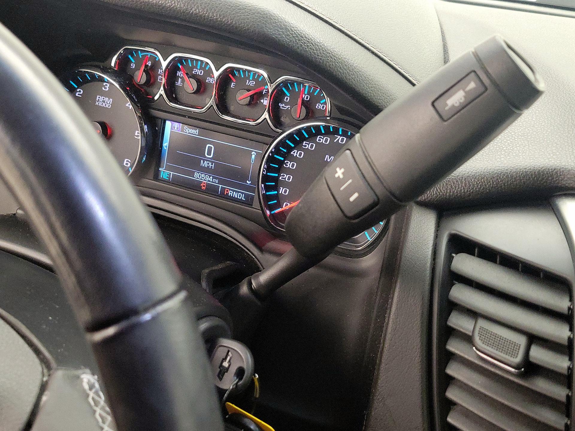 Thumbnail: 2019 Chevrolet Tahoe - 17