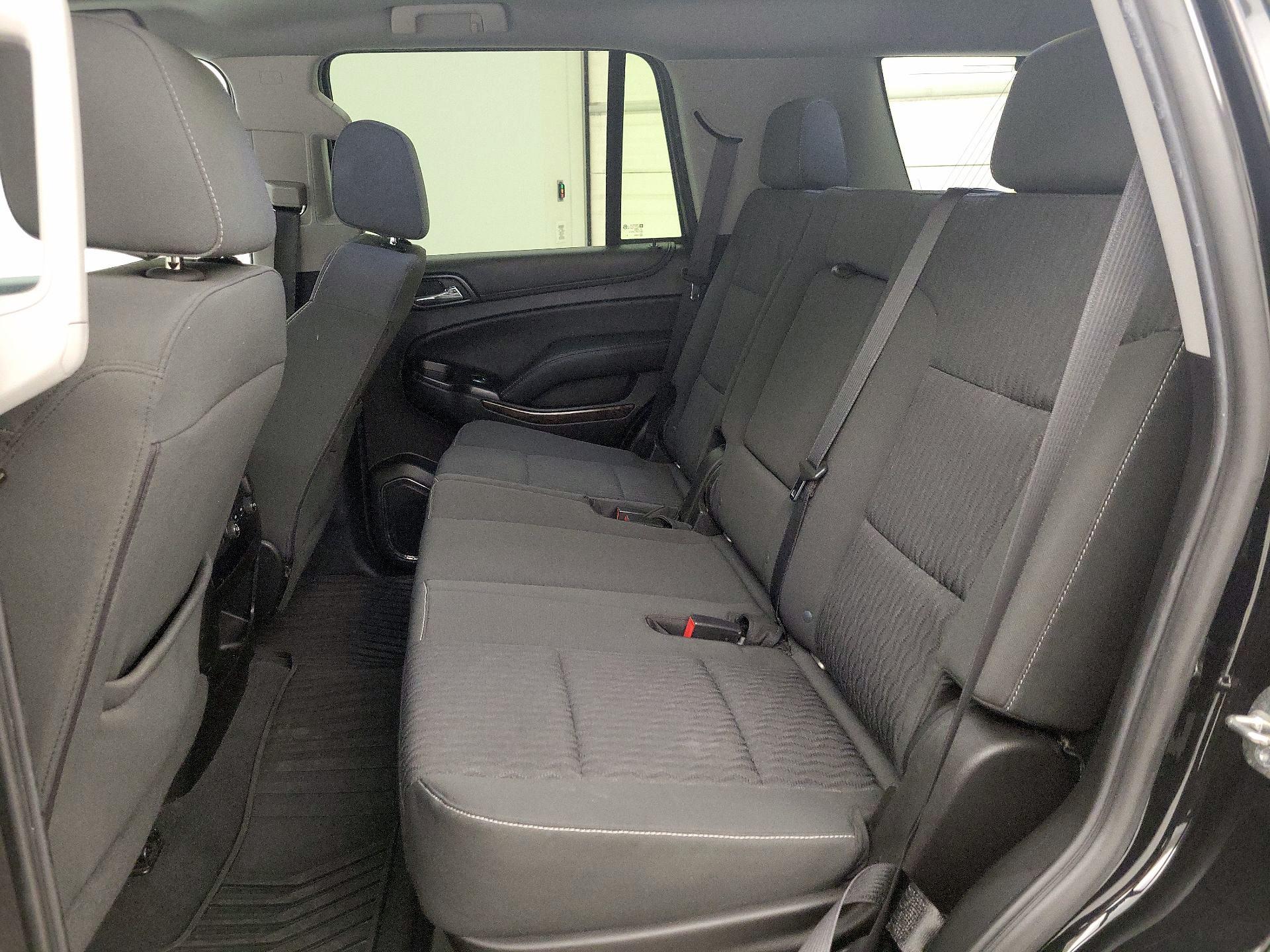 Thumbnail: 2019 Chevrolet Tahoe - 19