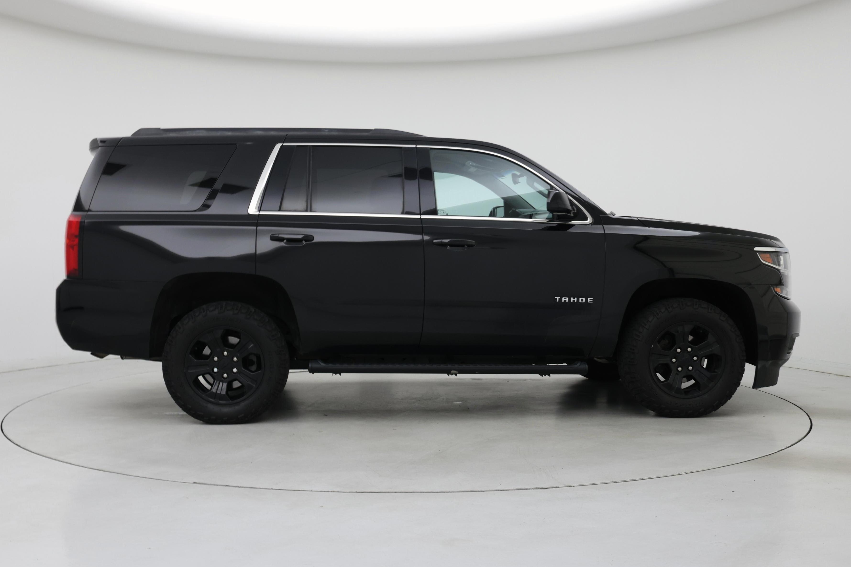 Thumbnail: 2019 Chevrolet Tahoe - 7