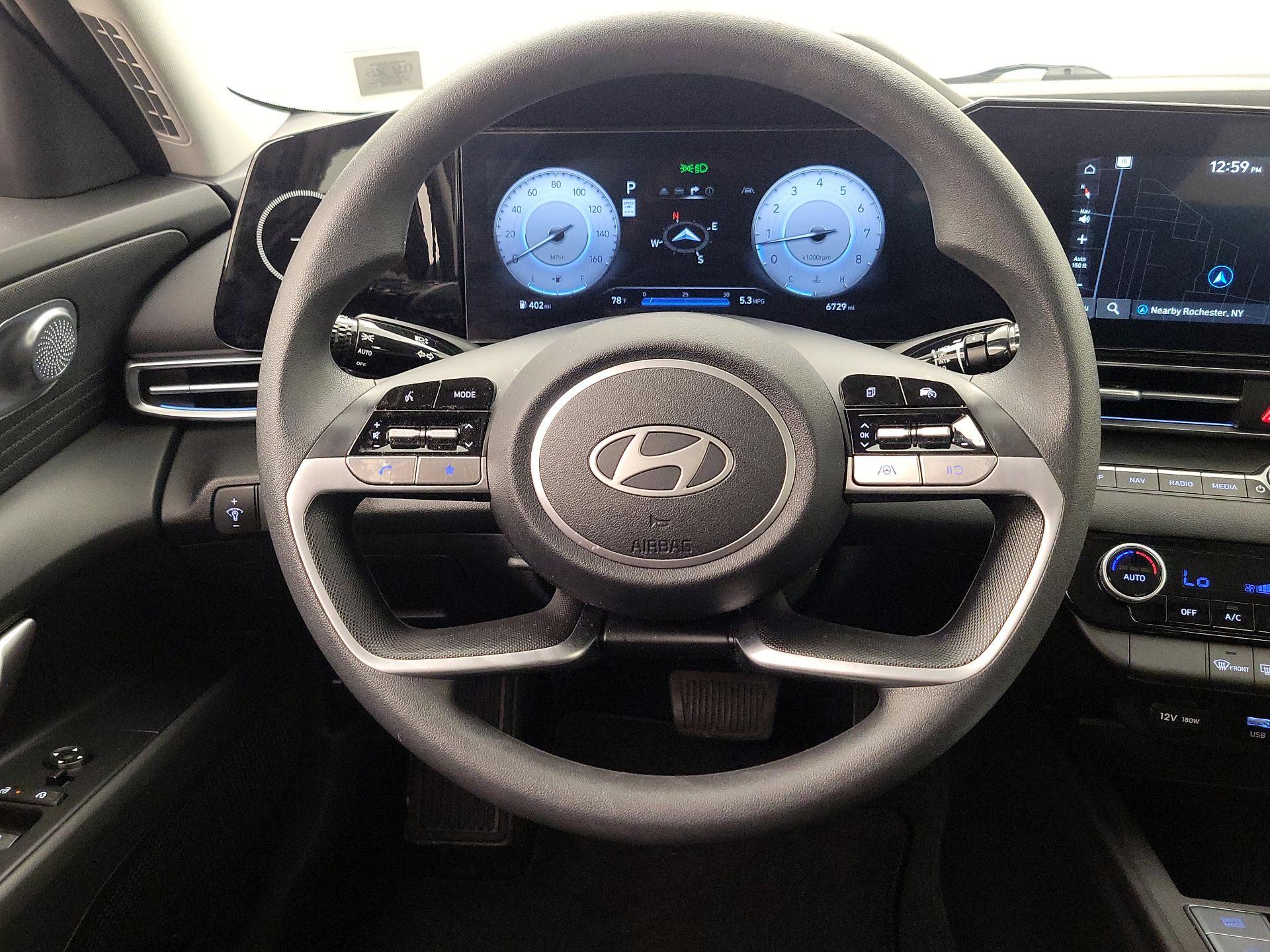 Thumbnail: 2024 Hyundai Elantra - 10