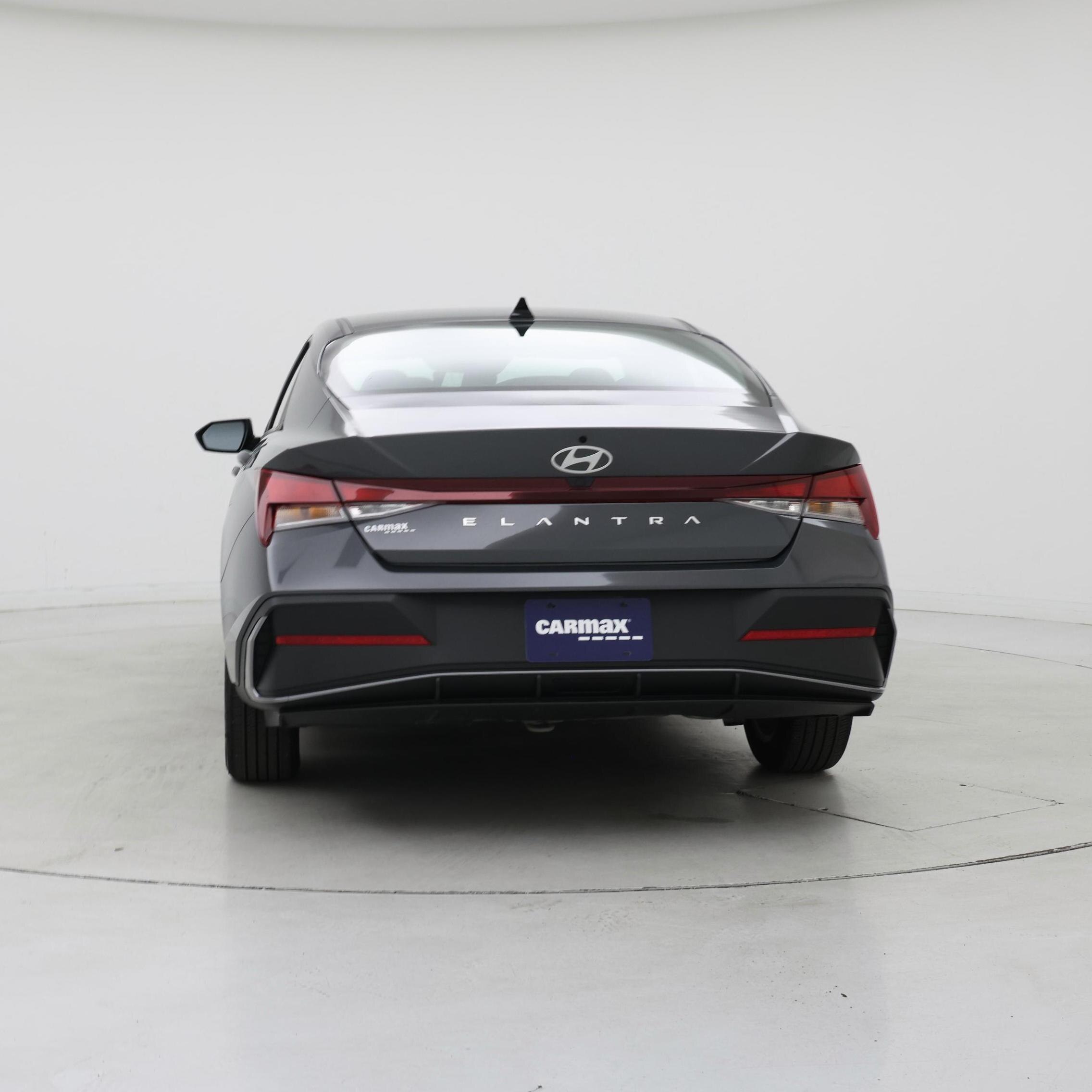 Thumbnail: 2024 Hyundai Elantra - 6