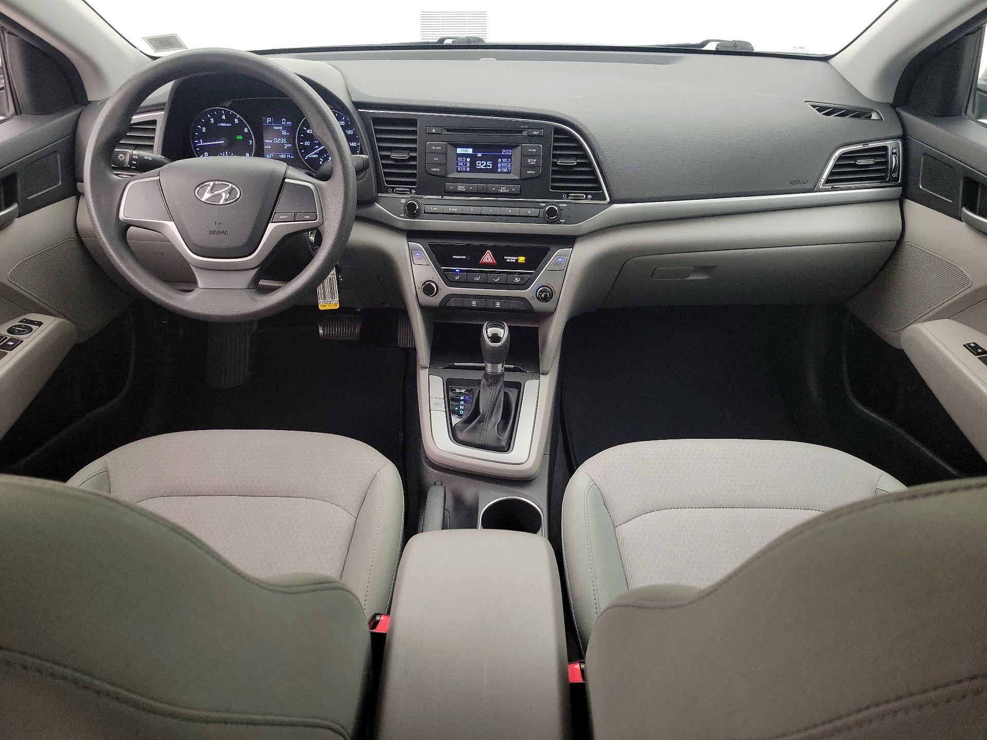 Thumbnail: 2017 Hyundai Elantra - 9