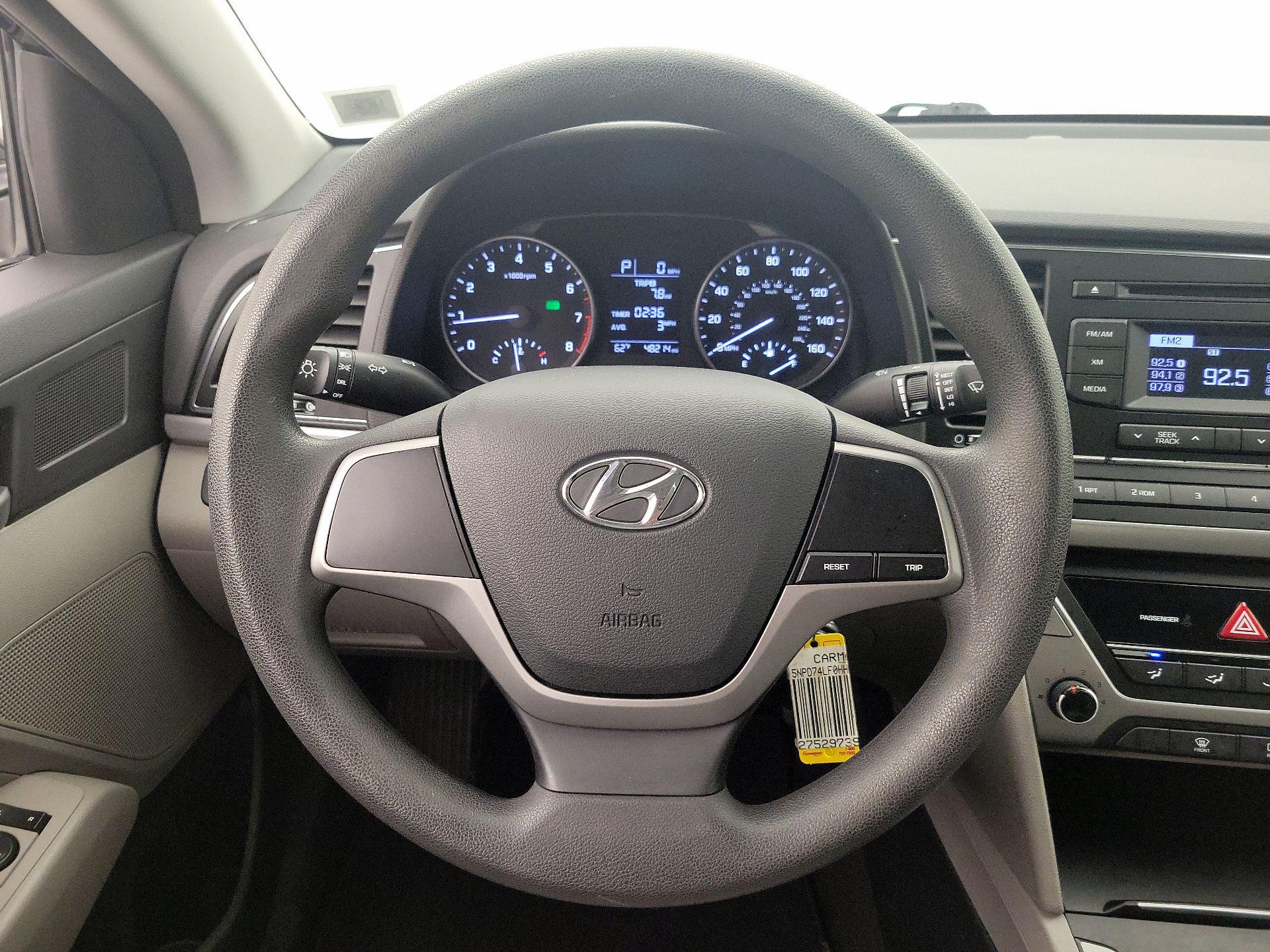 Thumbnail: 2017 Hyundai Elantra - 10
