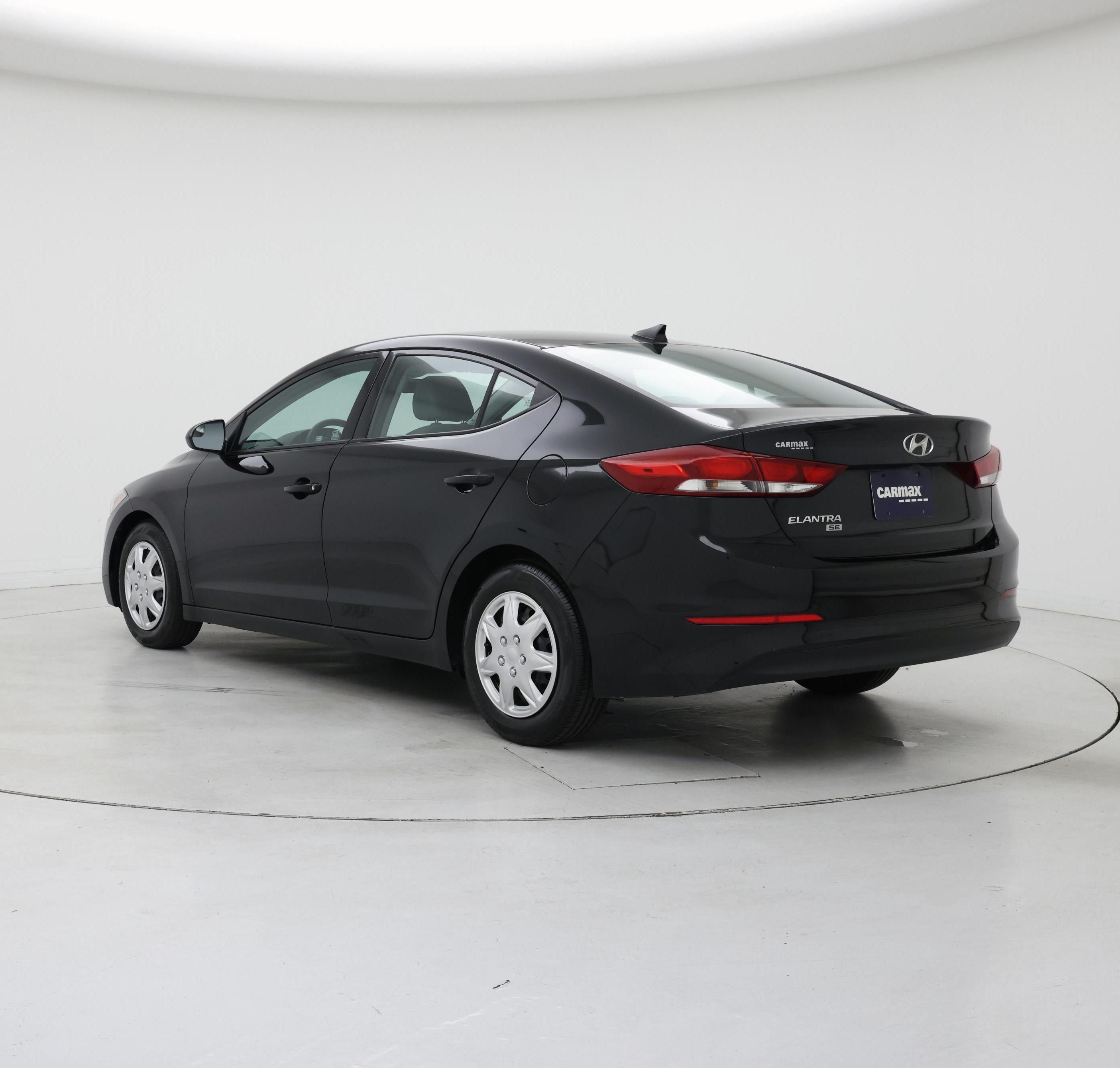 Thumbnail: 2017 Hyundai Elantra - 2