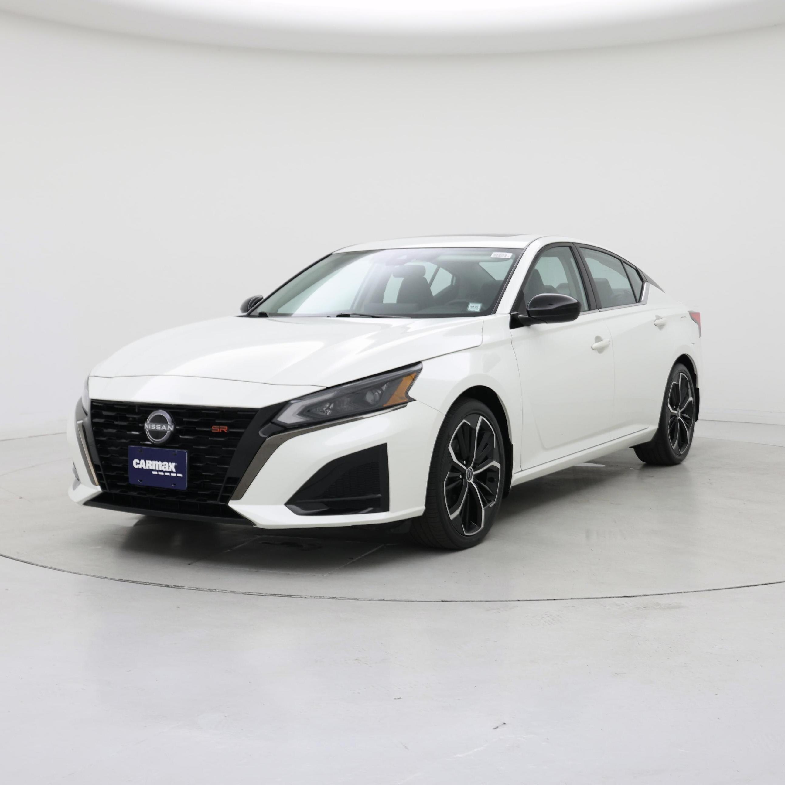 Thumbnail: 2023 Nissan Altima - 4