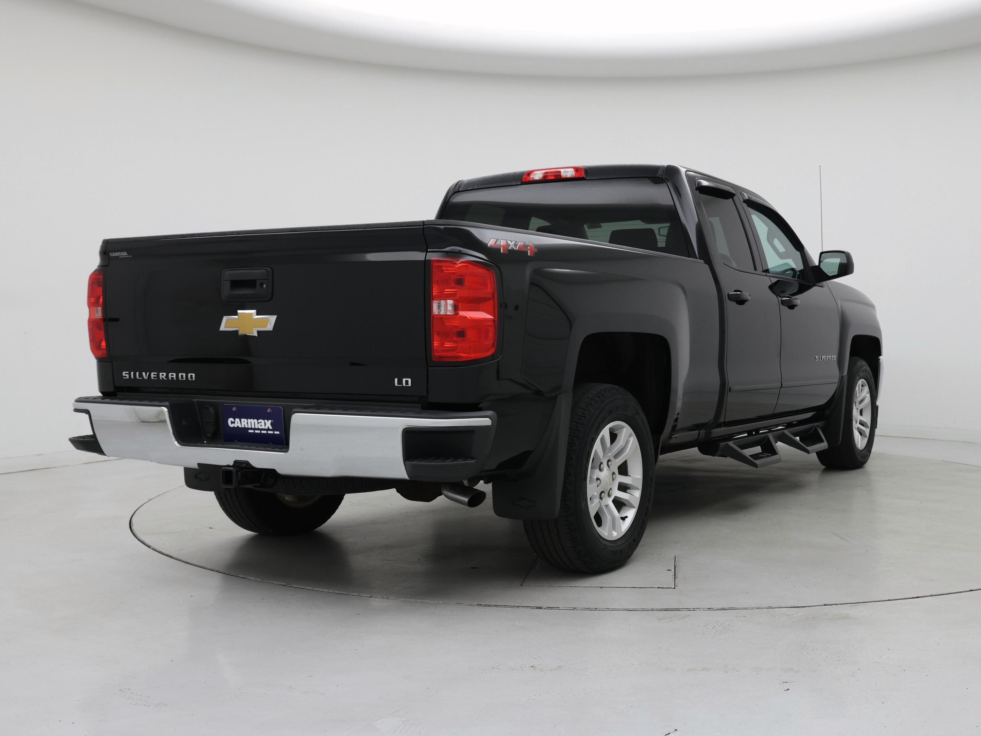 Thumbnail: 2019 Chevrolet Silverado 1500 - 8