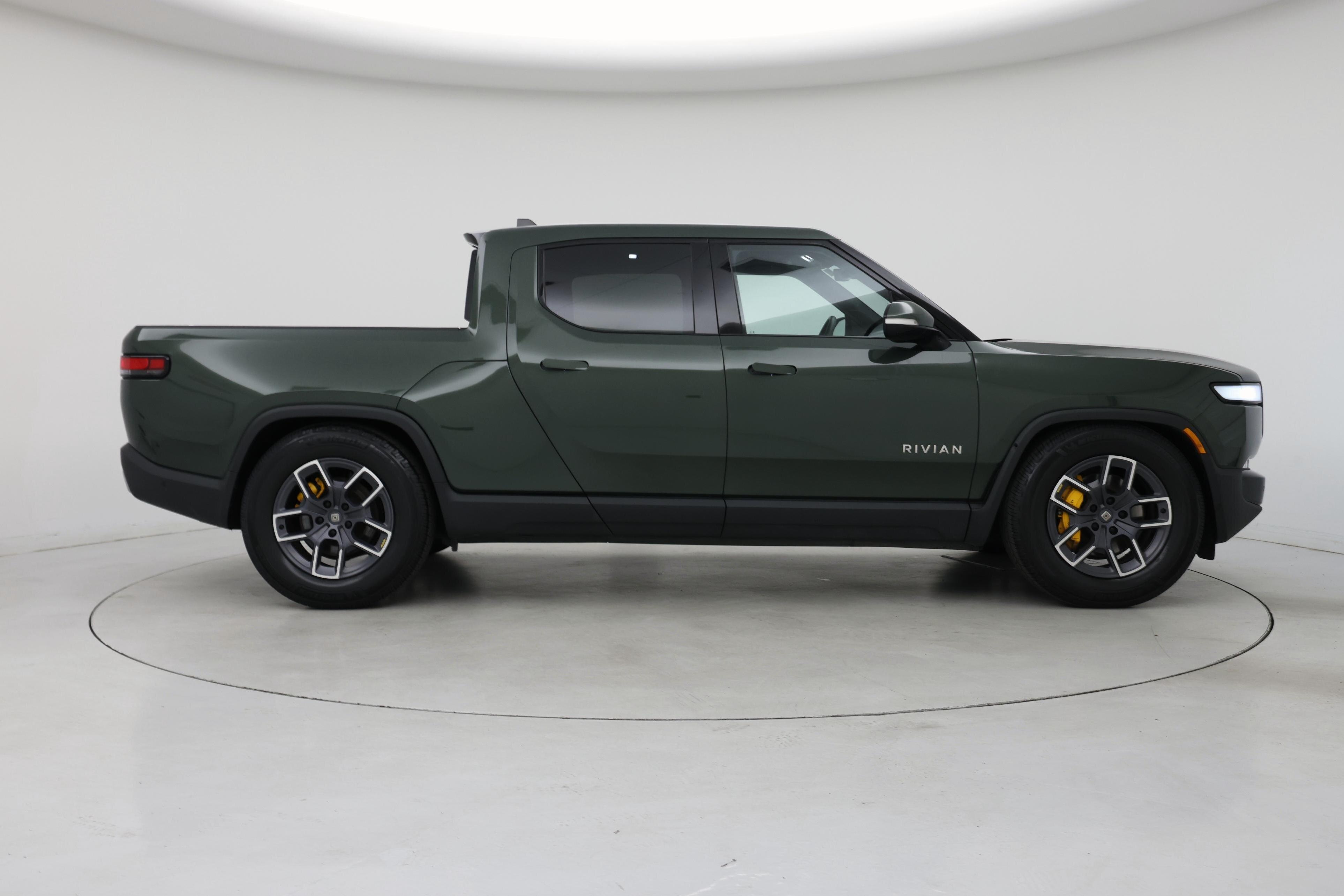 Thumbnail: 2023 Rivian R1T - 7