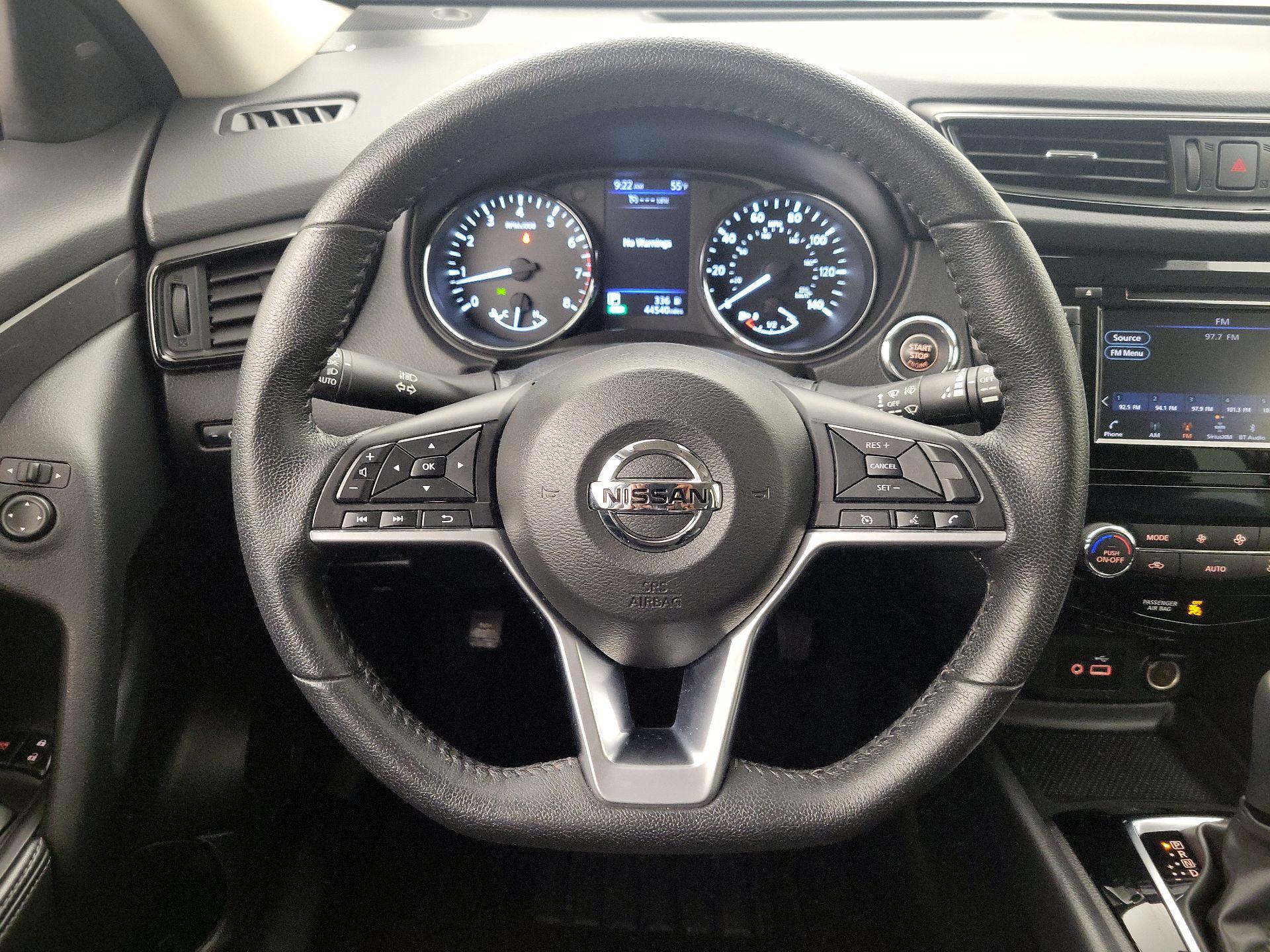 Thumbnail: 2020 Nissan Rogue - 10